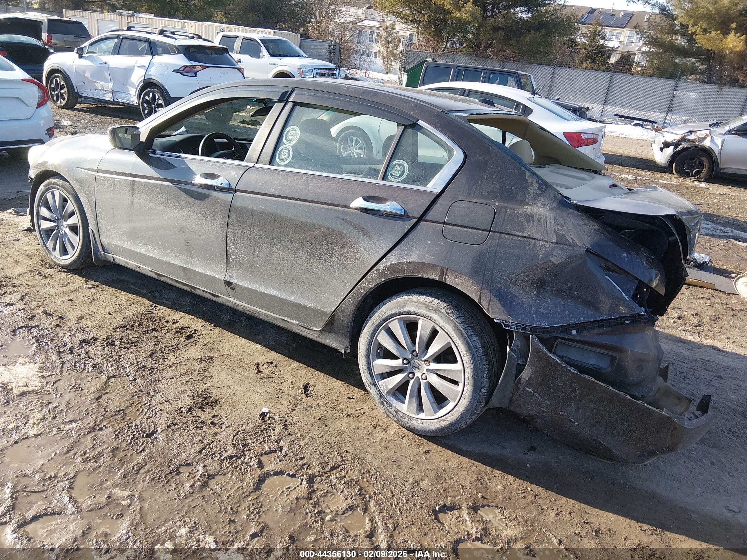 HONDA ACCORD image 3