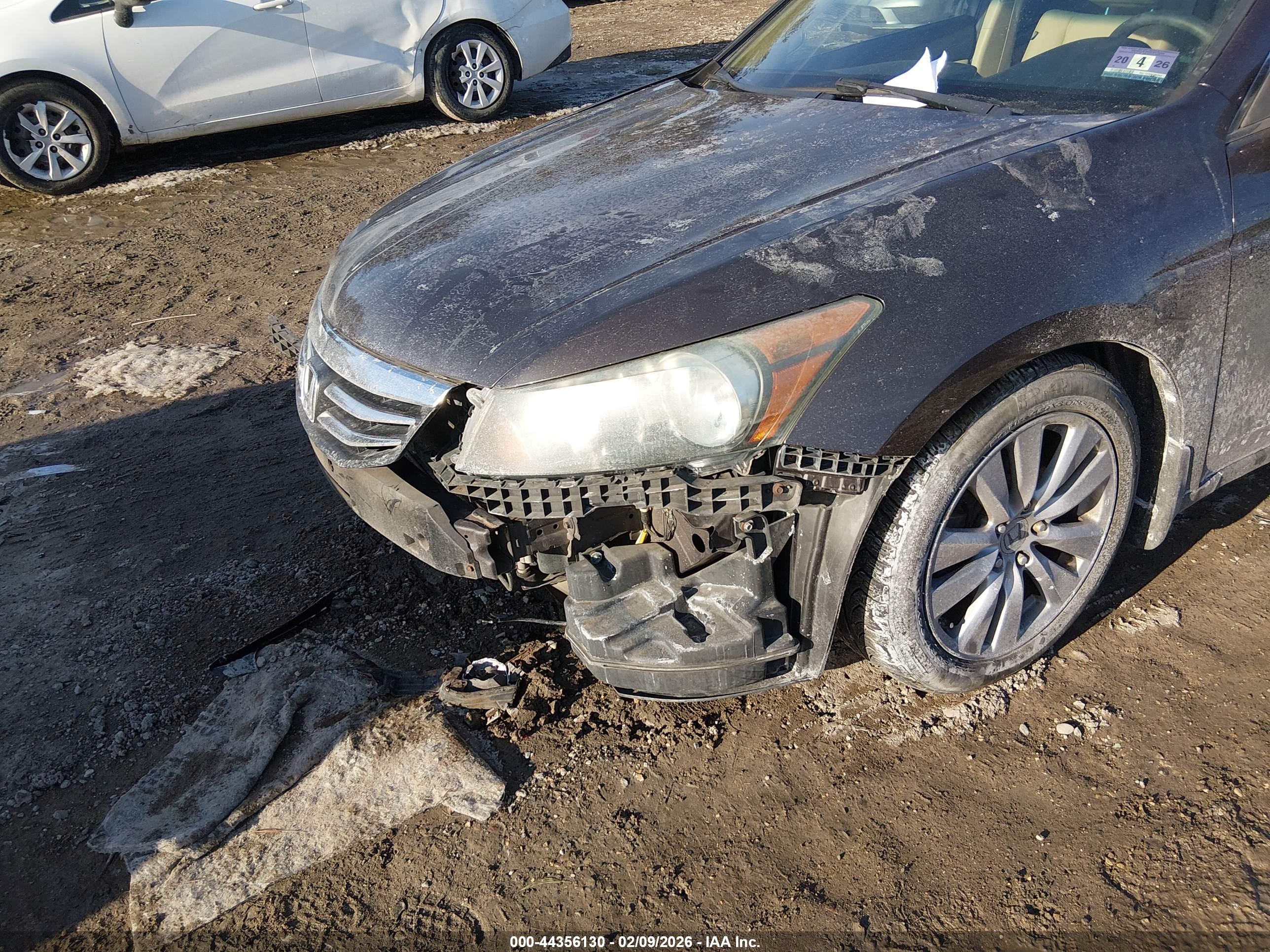 HONDA ACCORD image 6