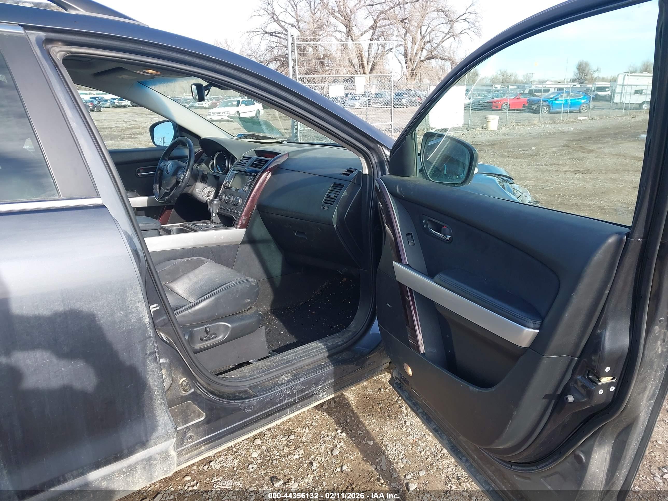 MAZDA CX-9 image 5