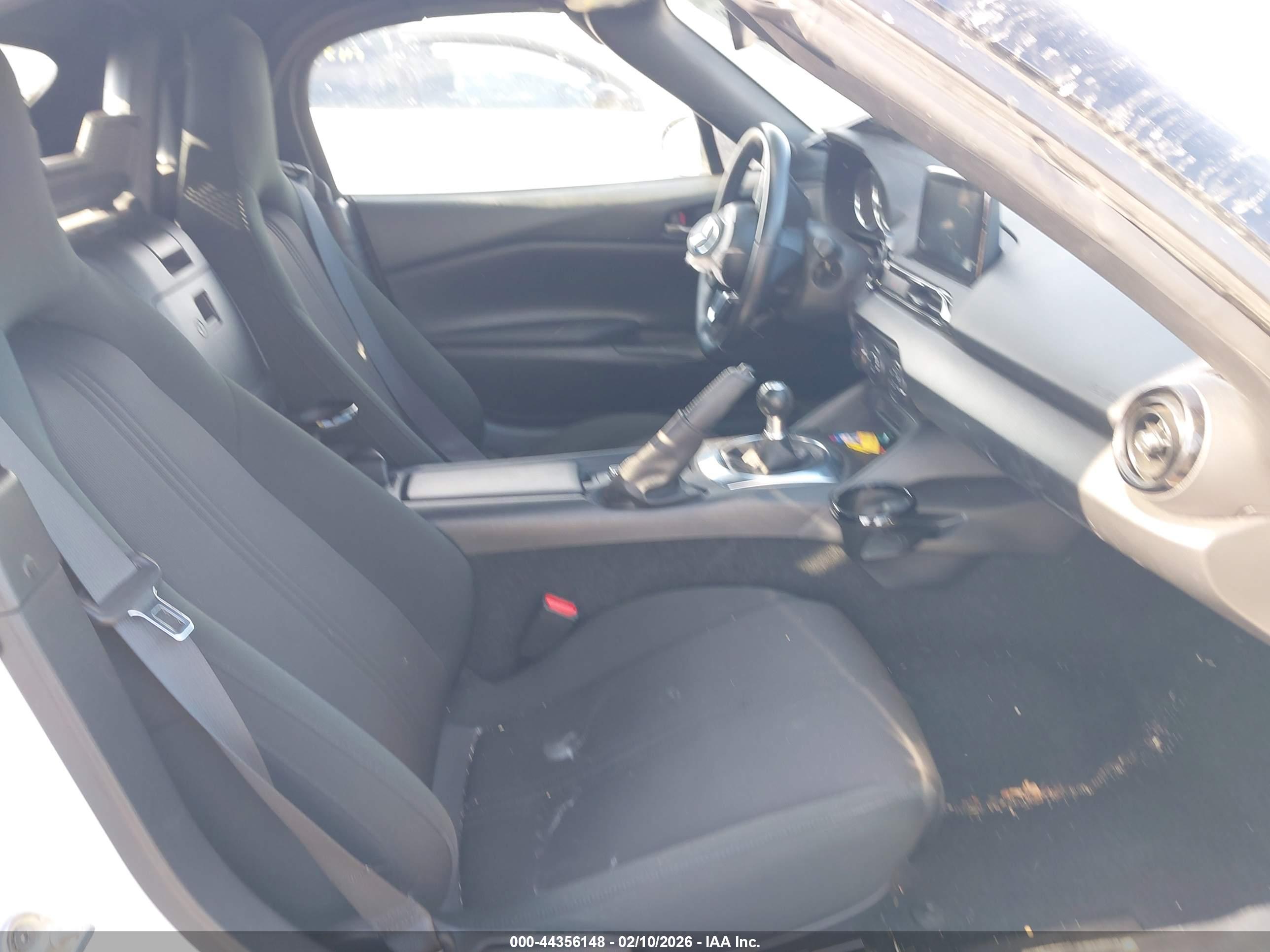 MAZDA MX-5 image 5