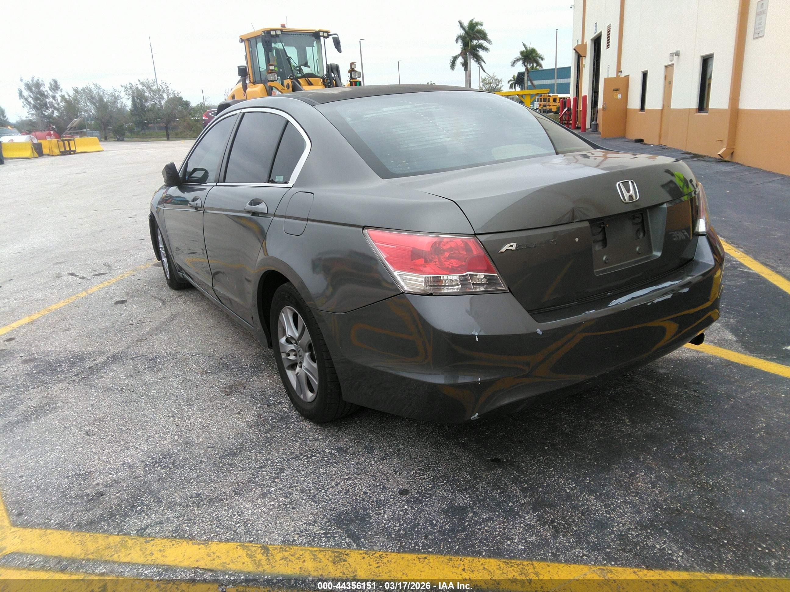 HONDA ACCORD image 3