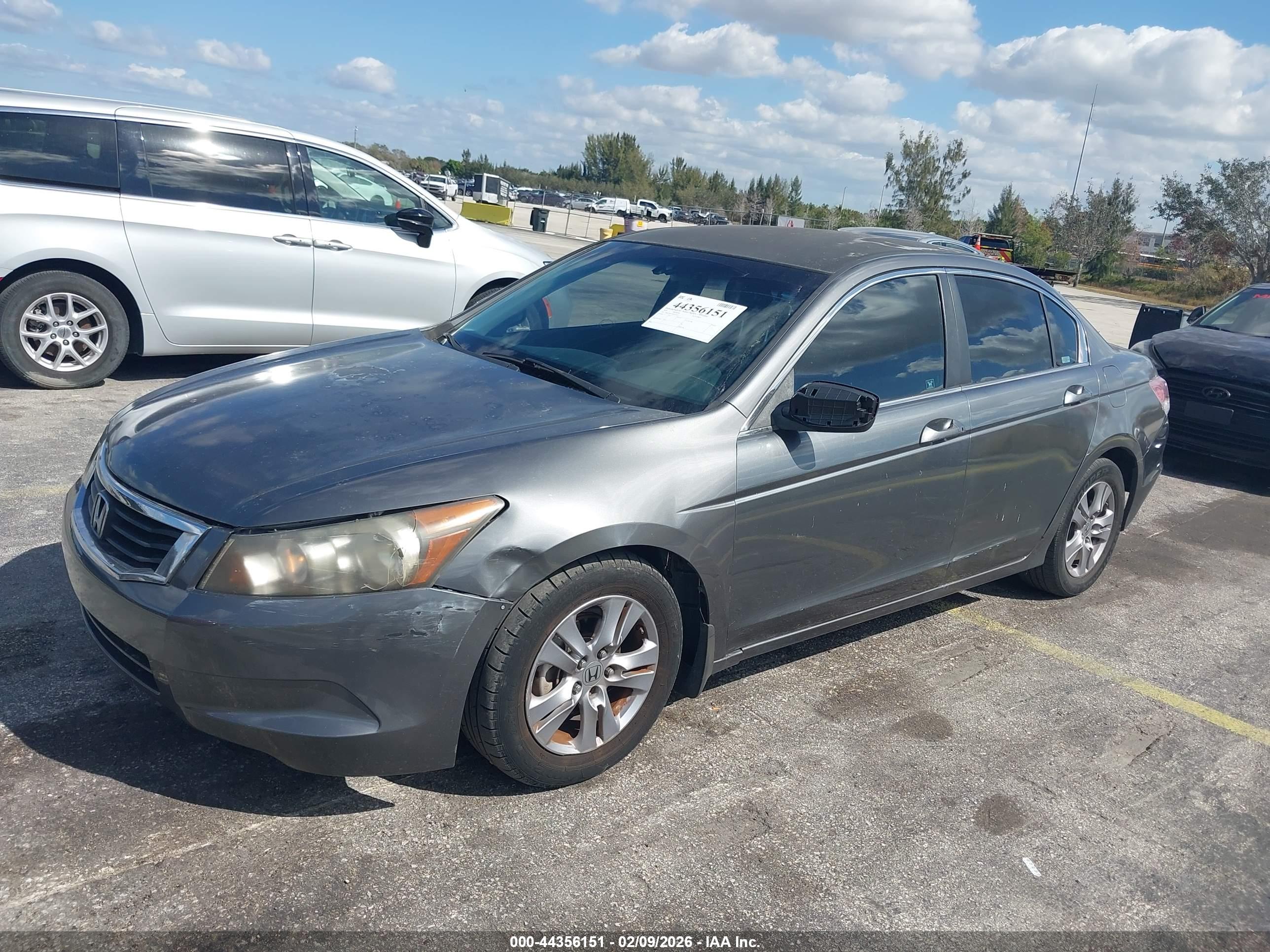 HONDA ACCORD image 6