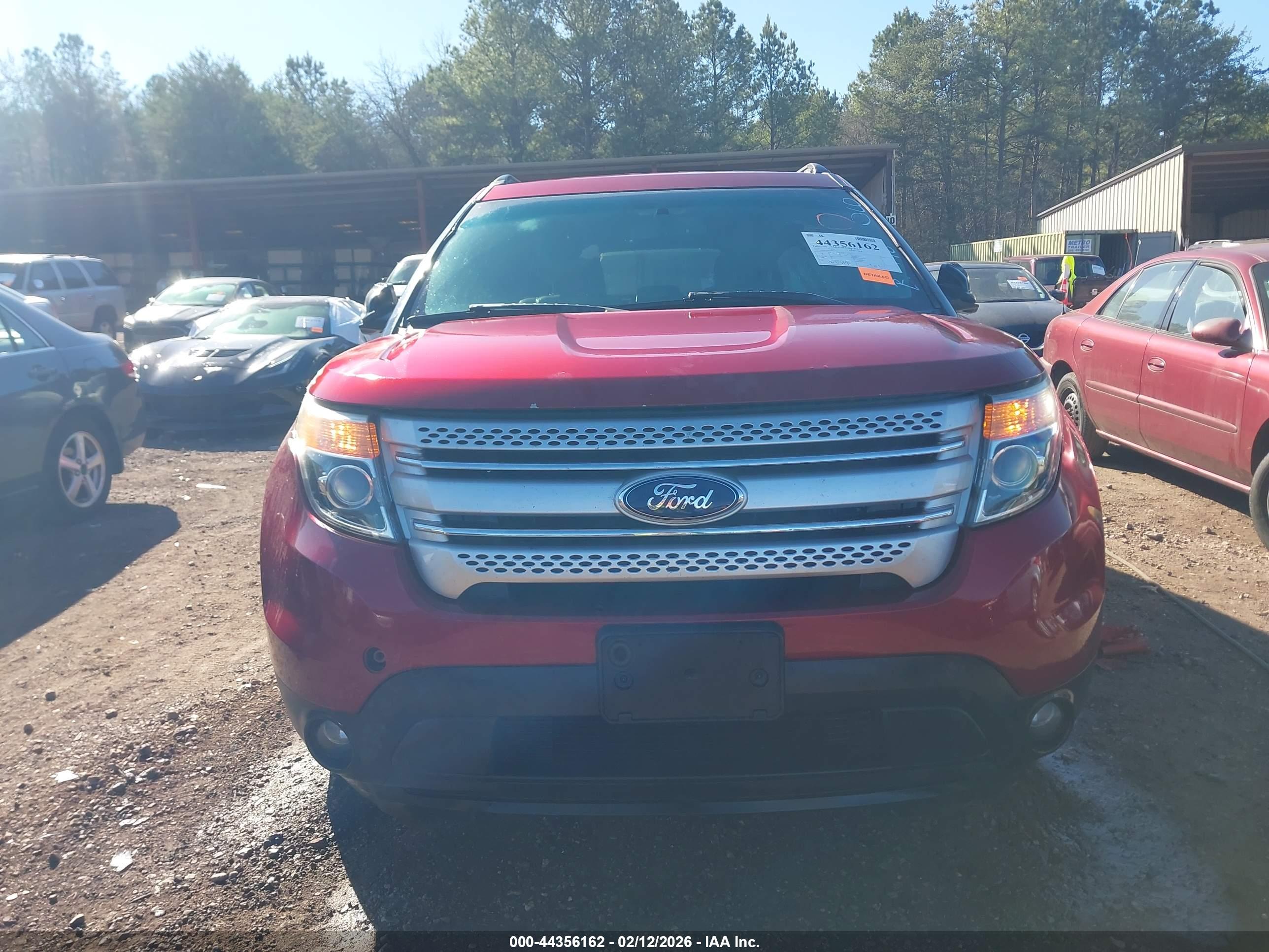 FORD EXPLORER image 6