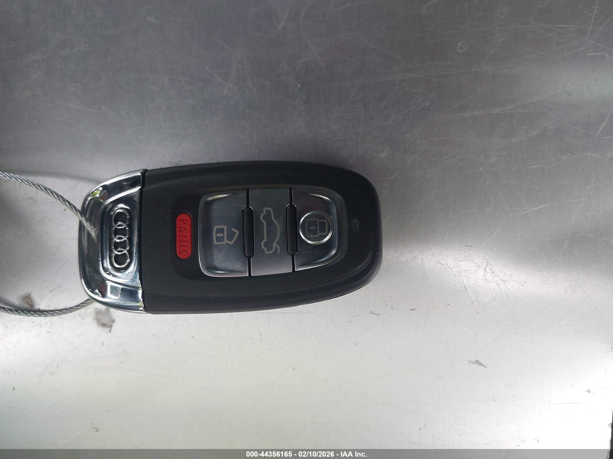 AUDI A6 image 11