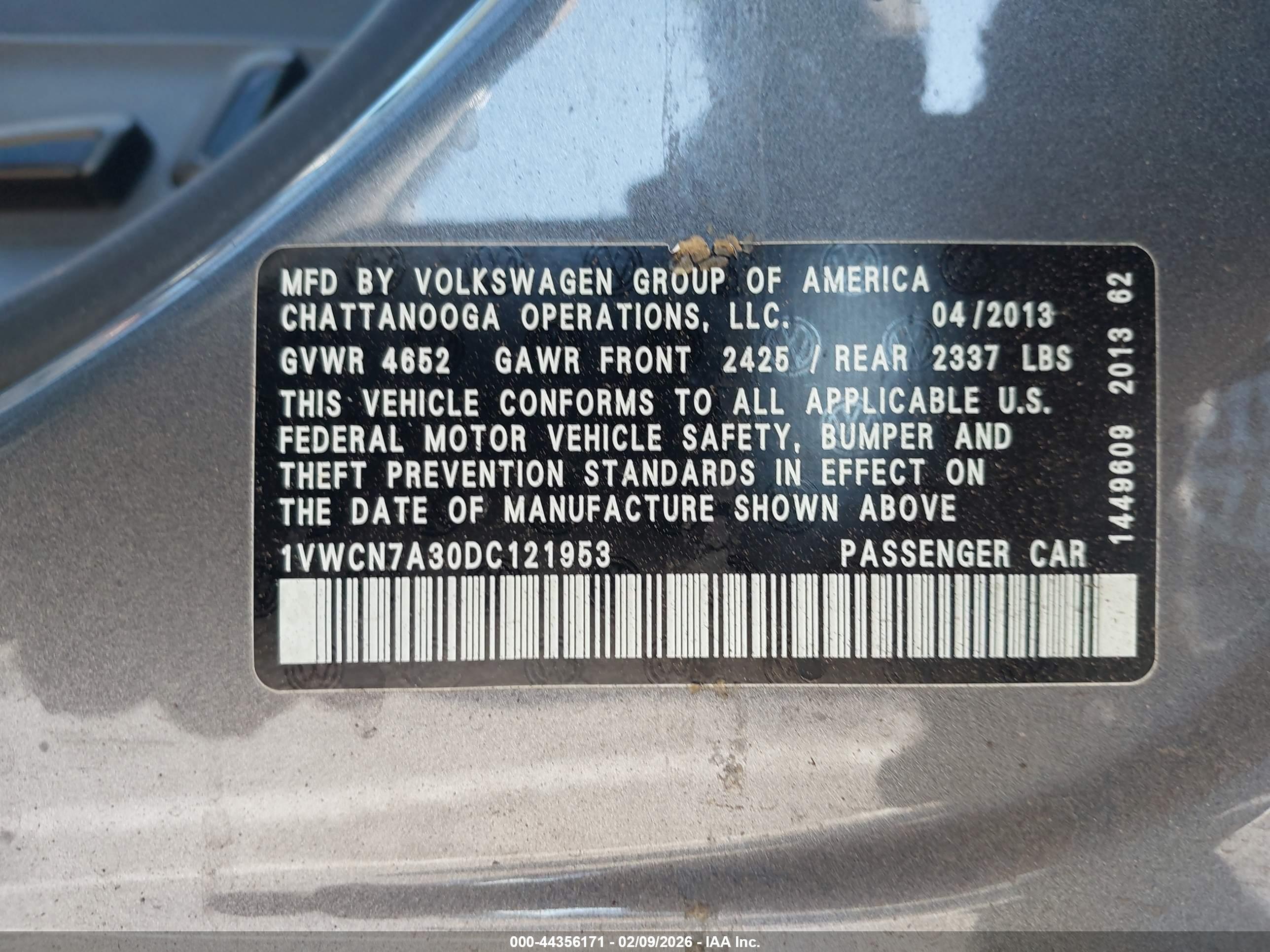 VOLKSWAGEN PASSAT image 9