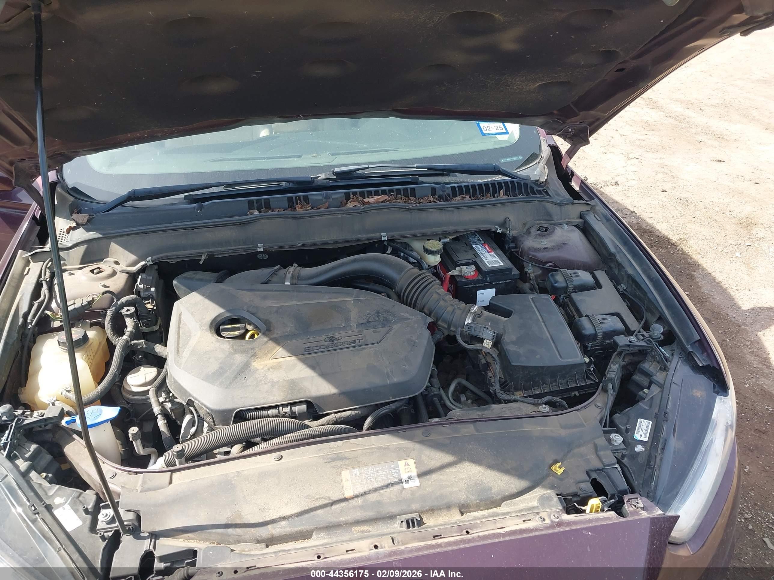 FORD FUSION image 10