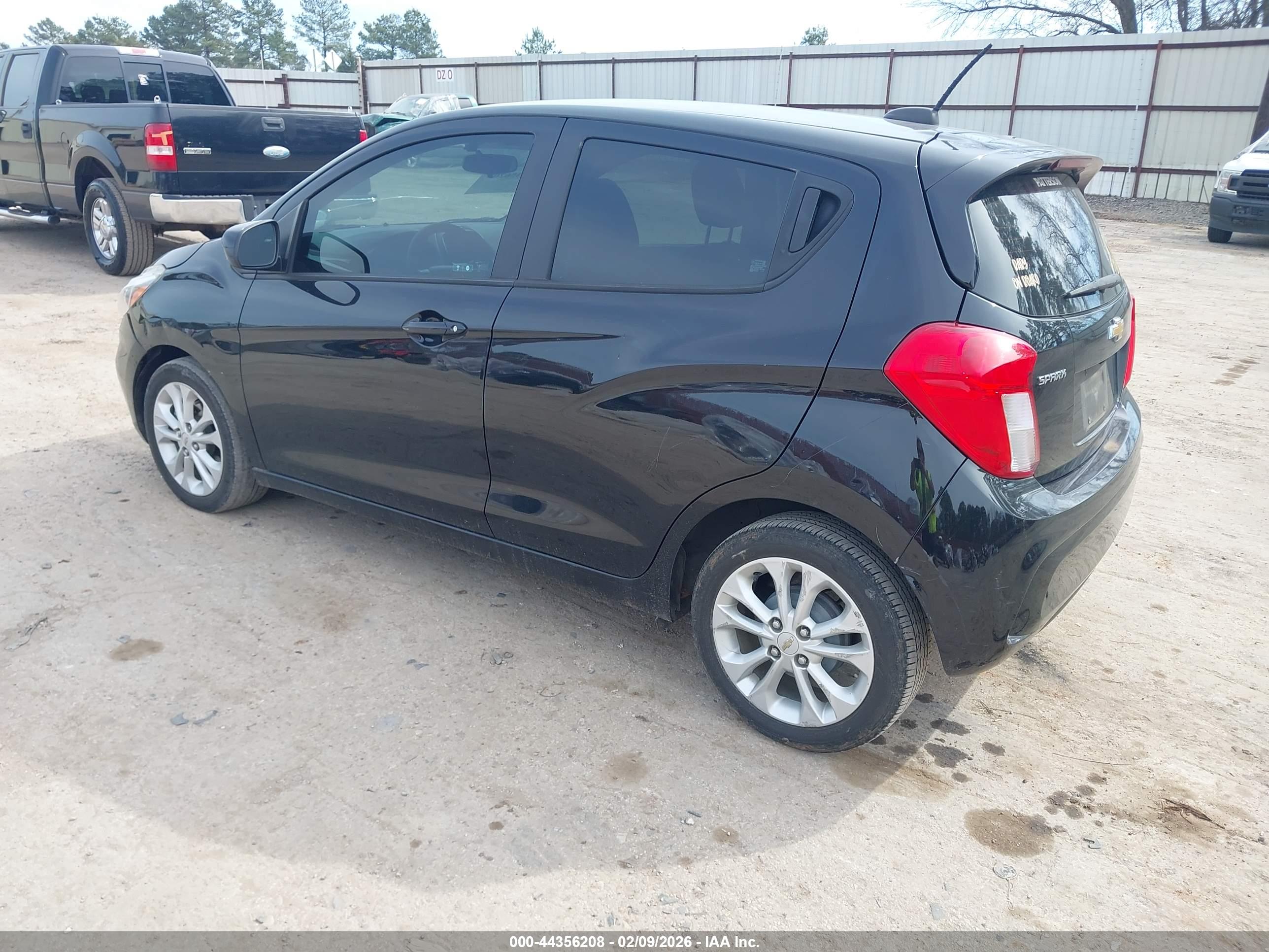 CHEVROLET SPARK image 3