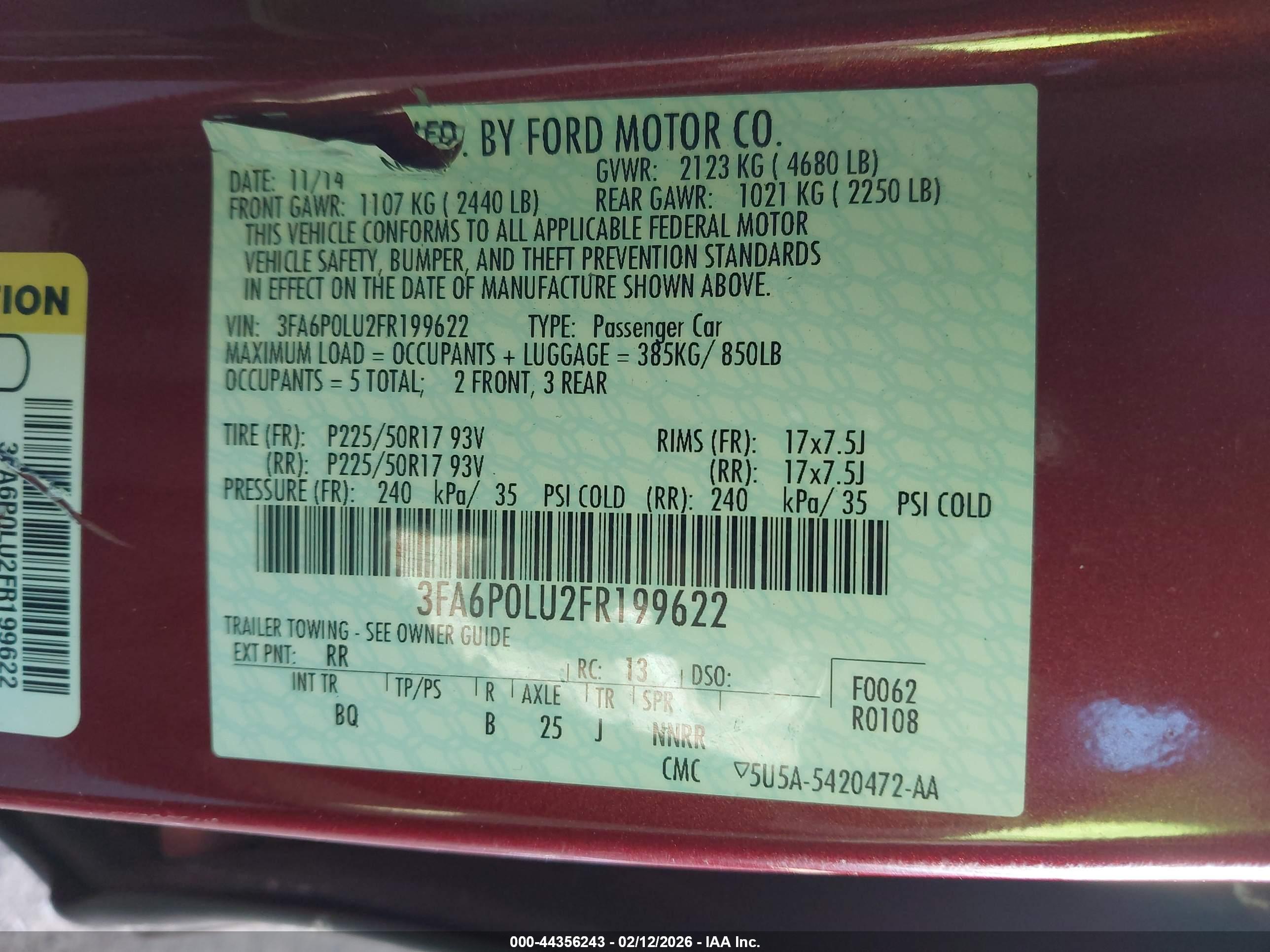 FORD FUSION image 9