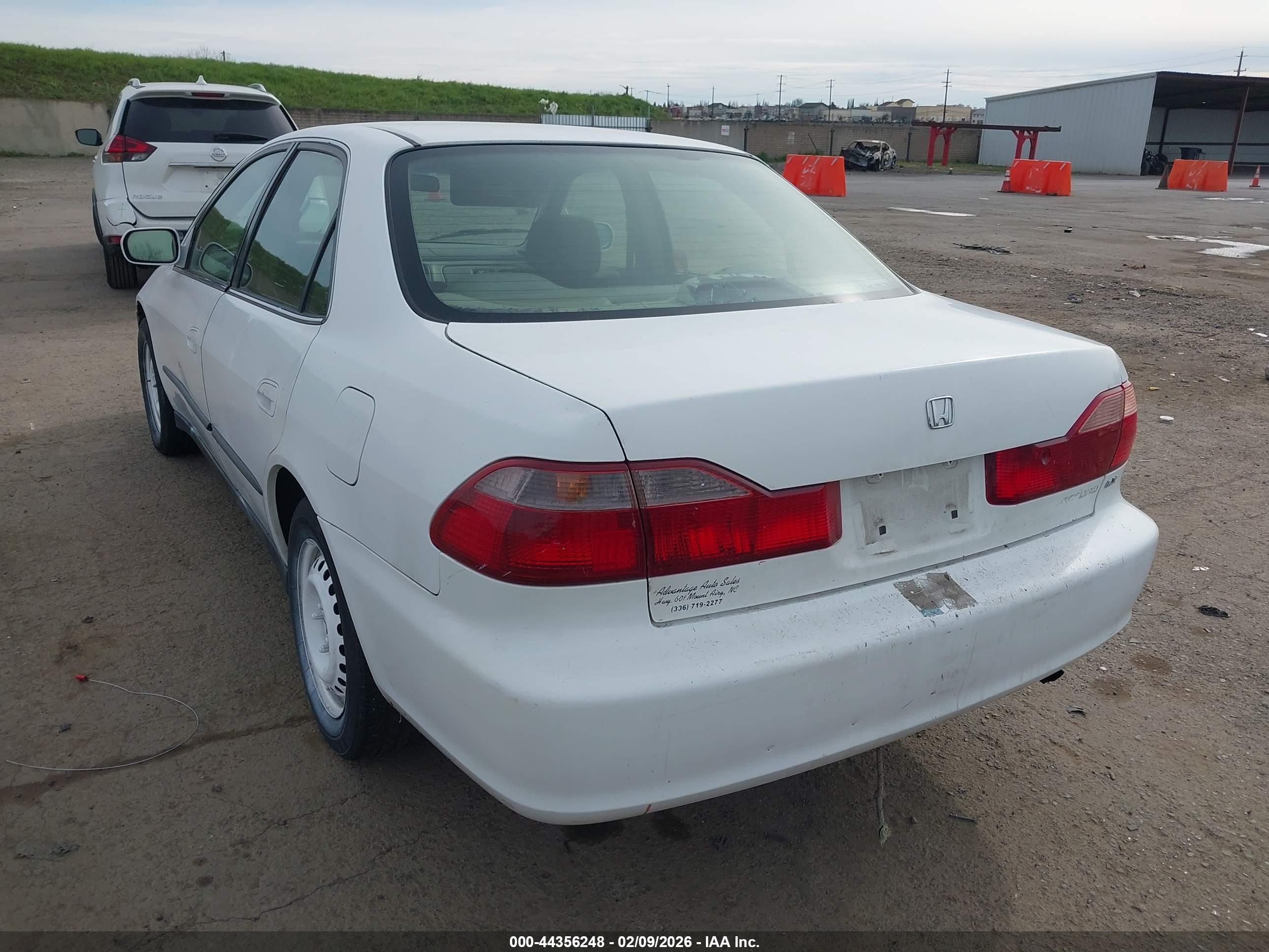 HONDA ACCORD image 3