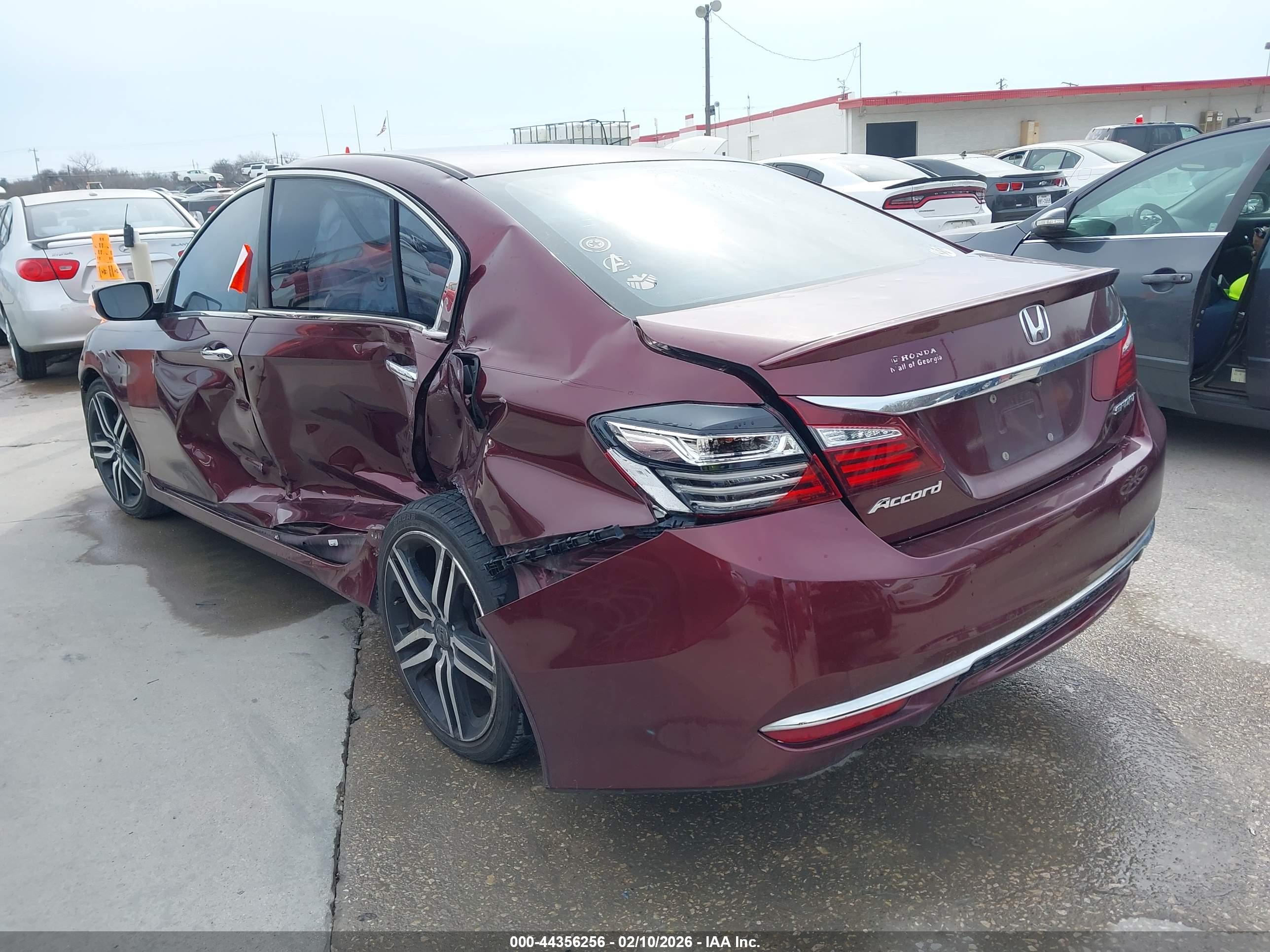 HONDA ACCORD image 3