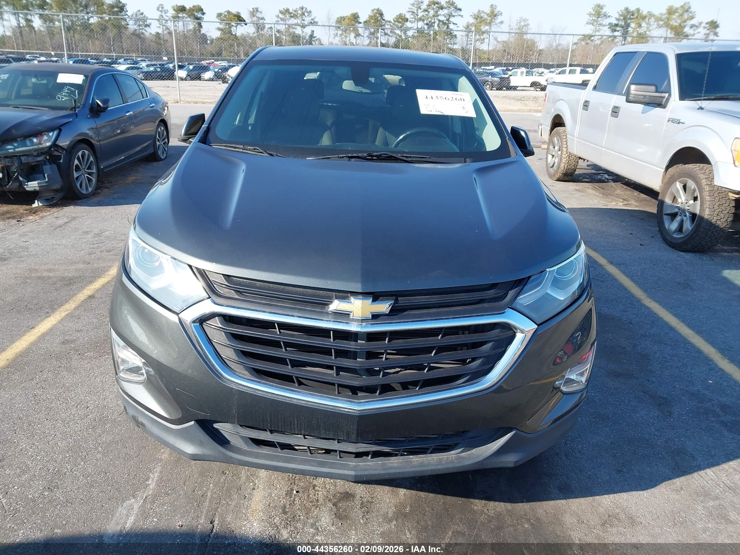 CHEVROLET EQUINOX image 6