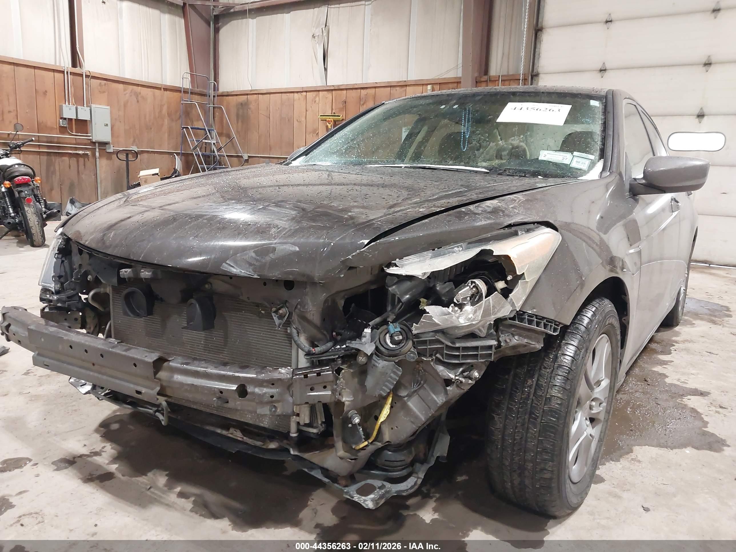 HONDA ACCORD image 6