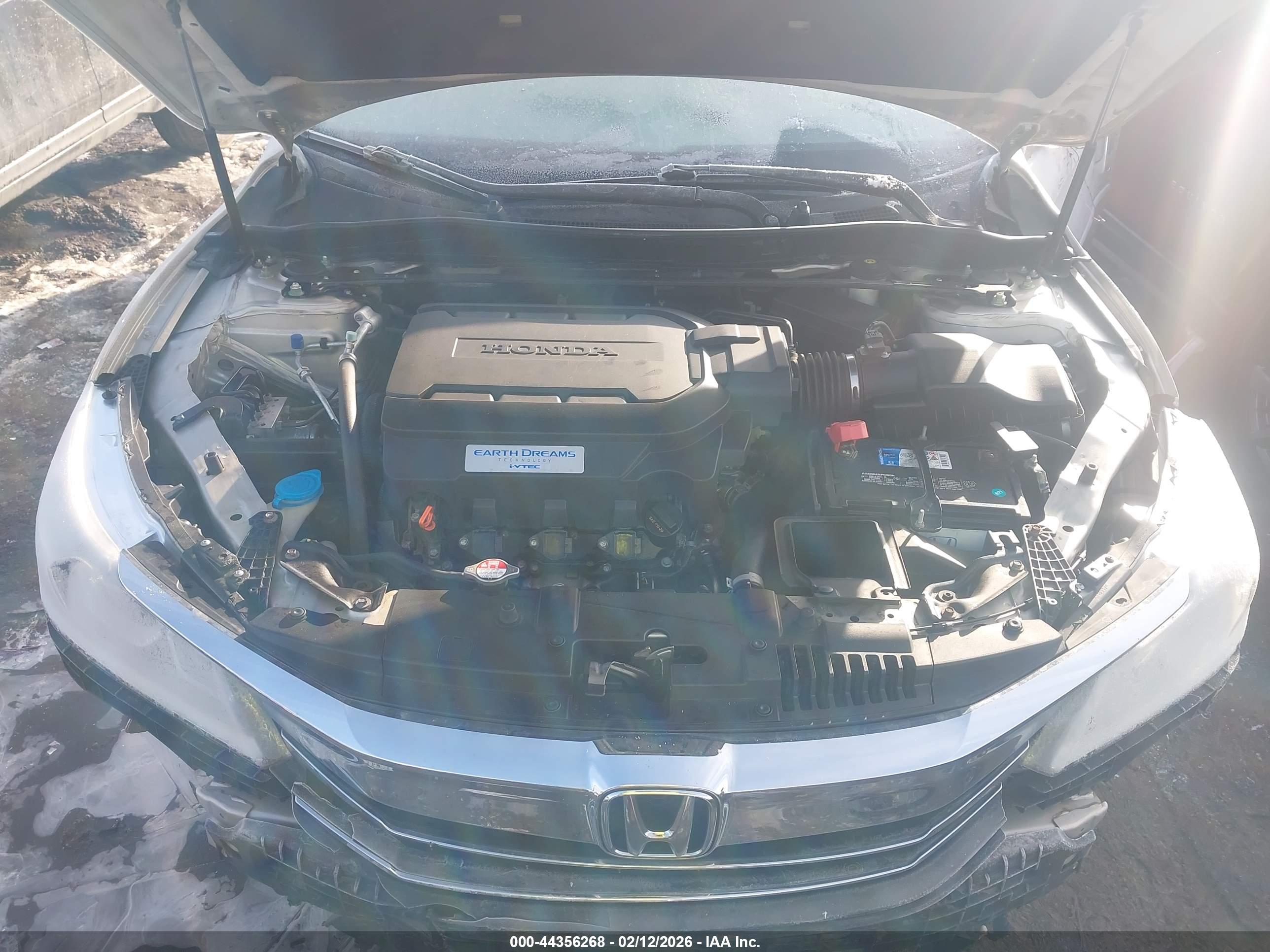 HONDA ACCORD image 10