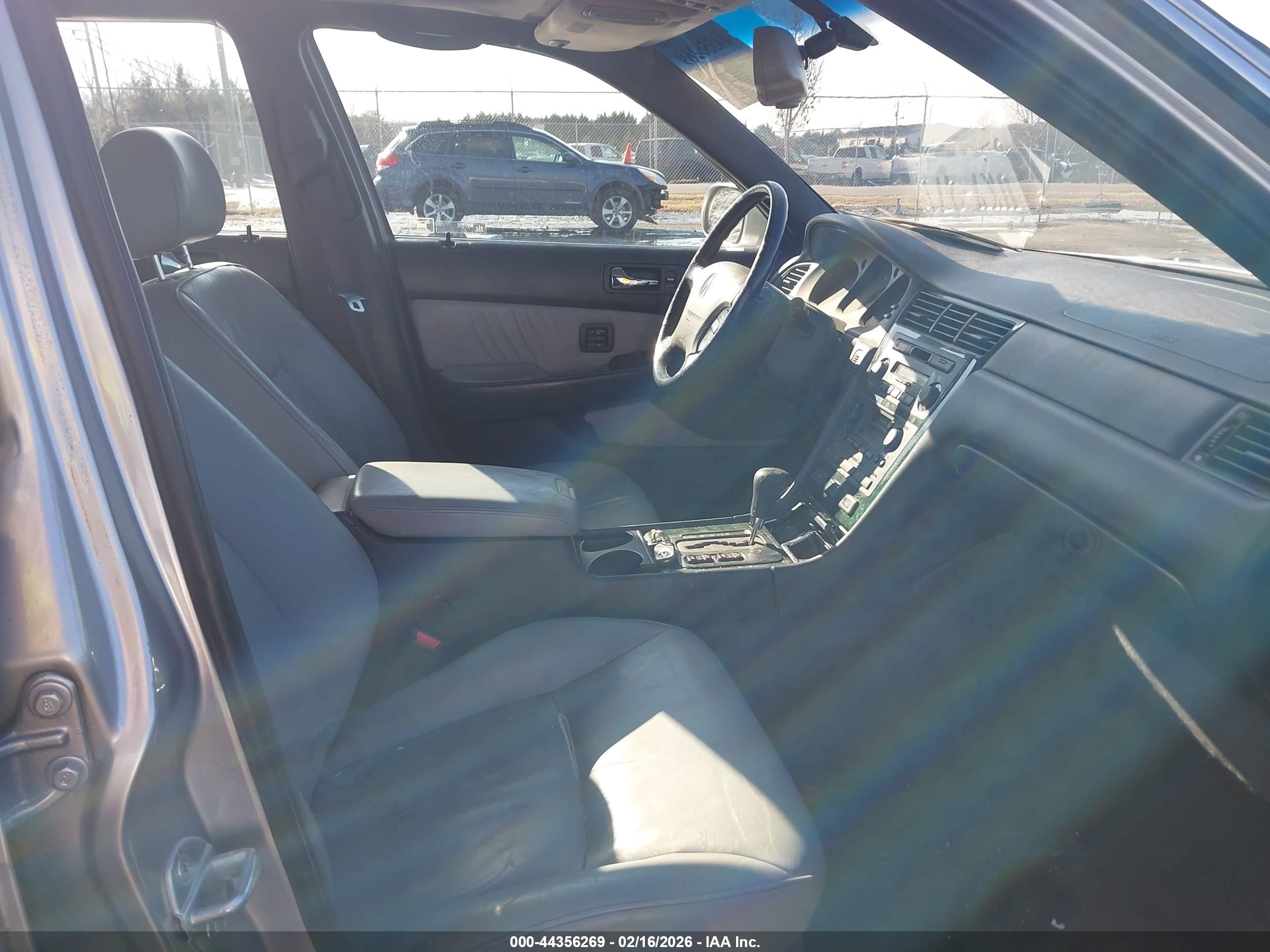 ACURA RL image 5