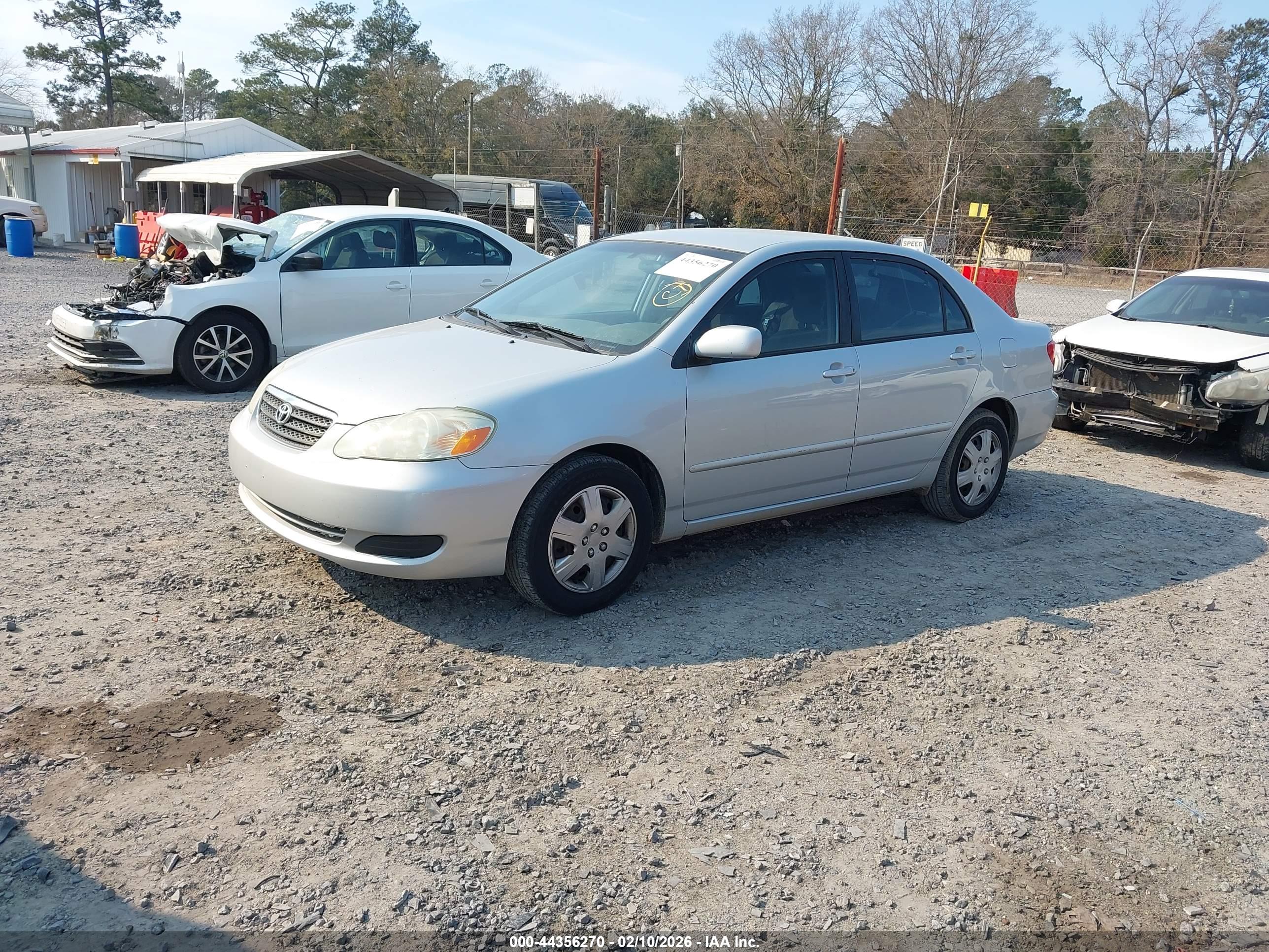 TOYOTA COROLLA image 2