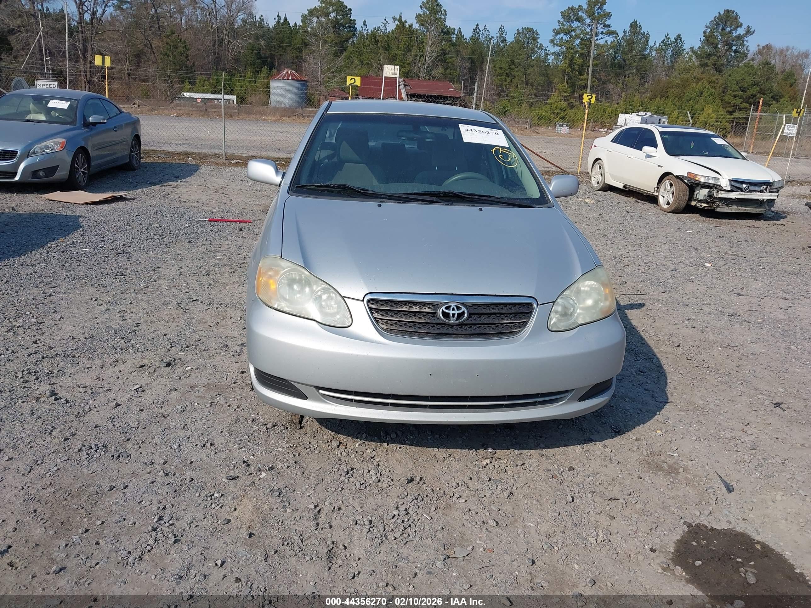 TOYOTA COROLLA image 6