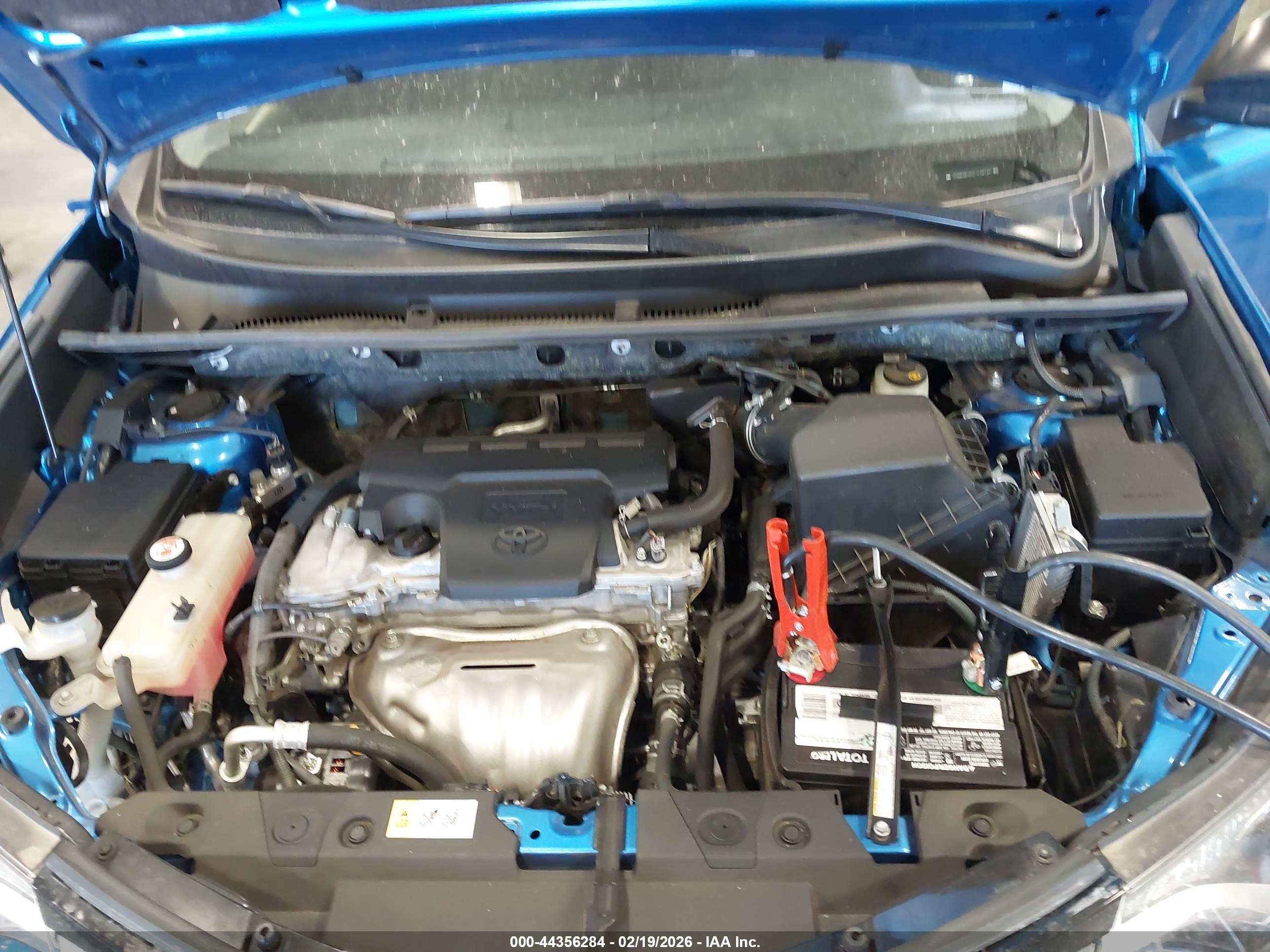 TOYOTA RAV4 image 10