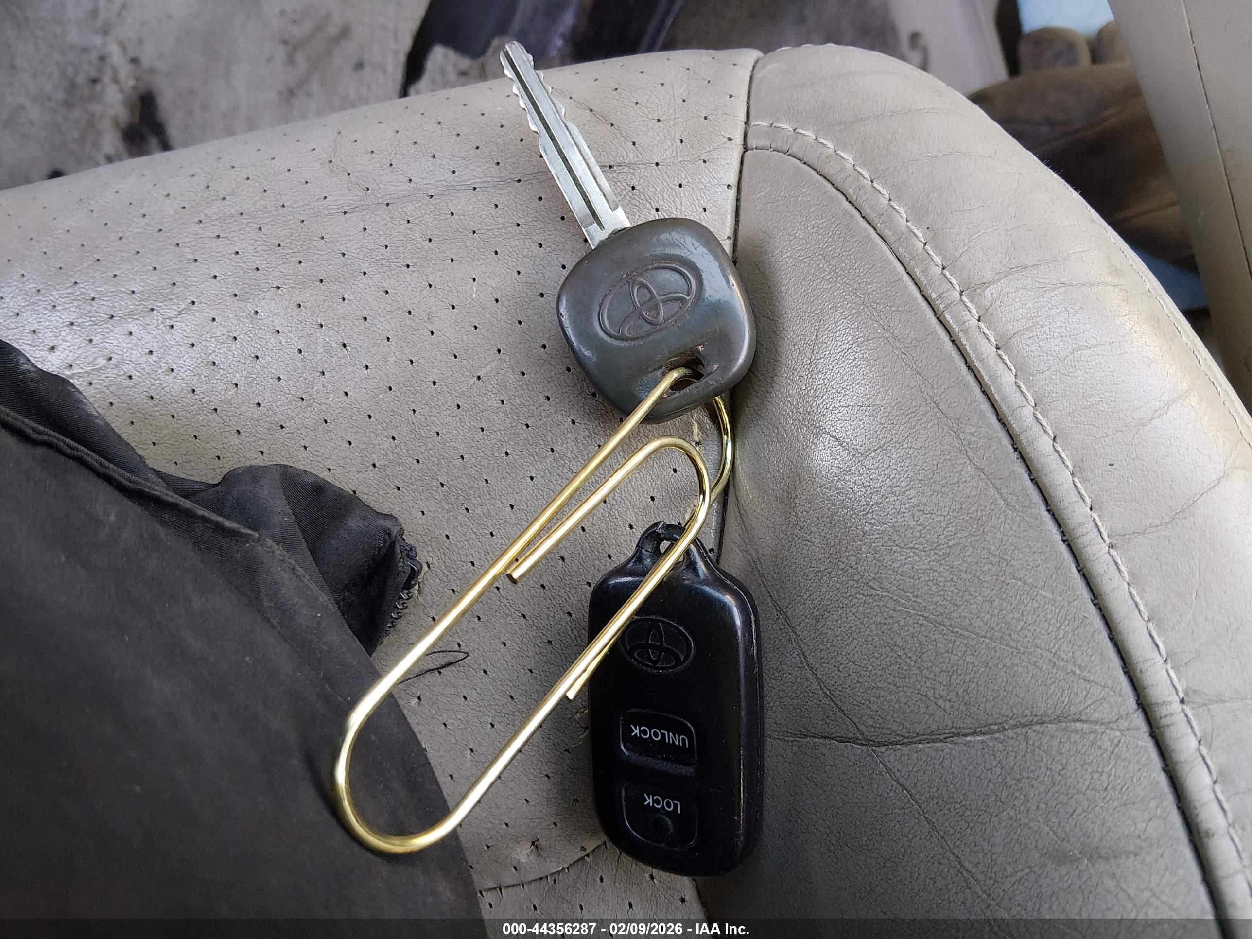 TOYOTA HIGHLANDER image 11