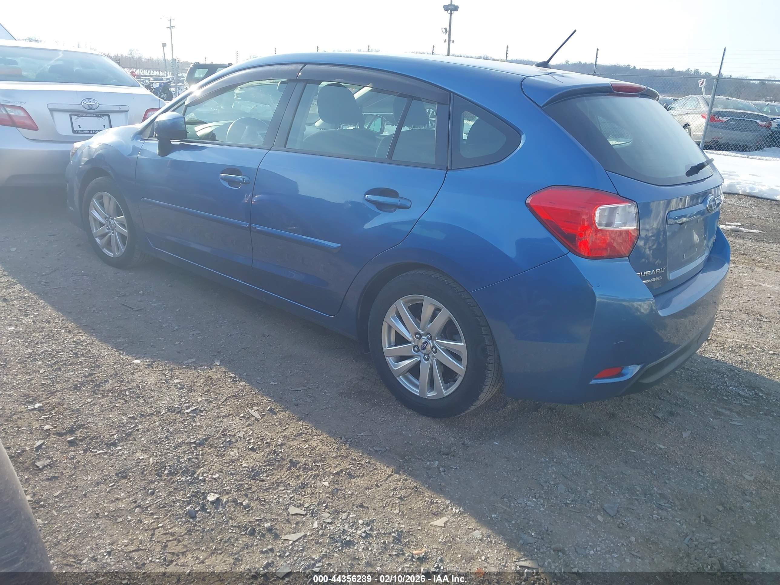SUBARU IMPREZA image 3