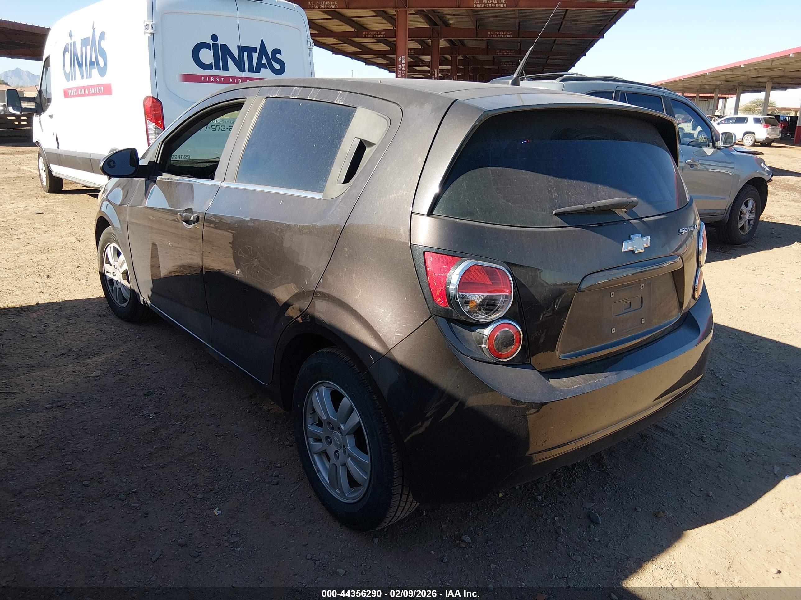 CHEVROLET SONIC image 3