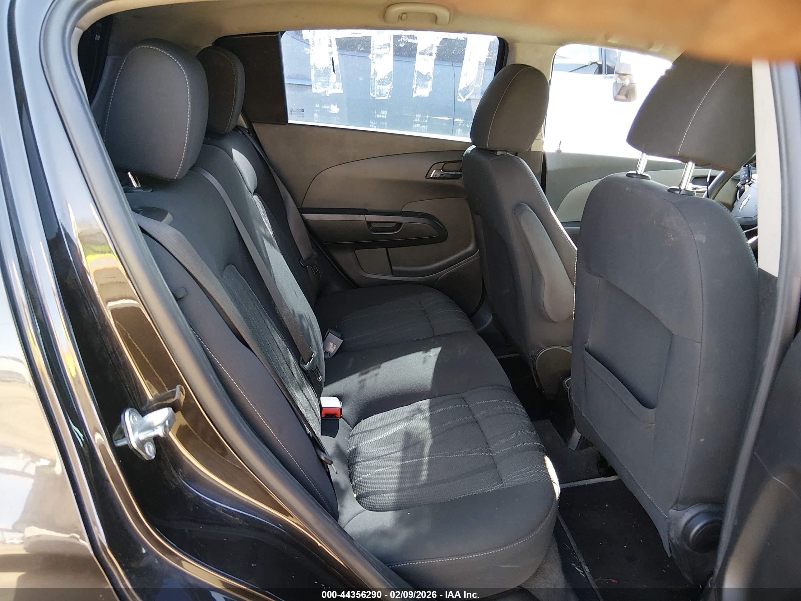 CHEVROLET SONIC image 8