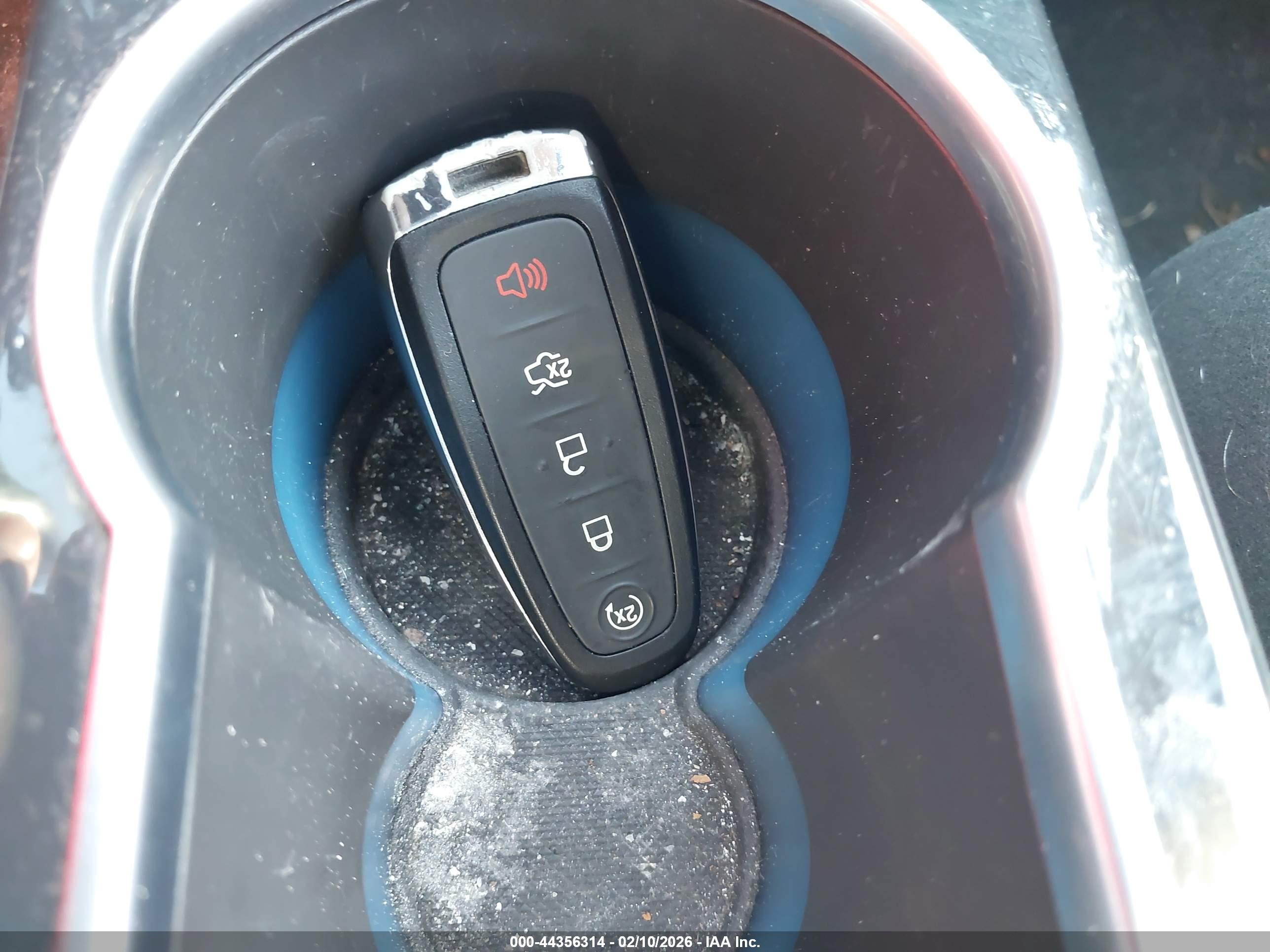 FORD ESCAPE image 11