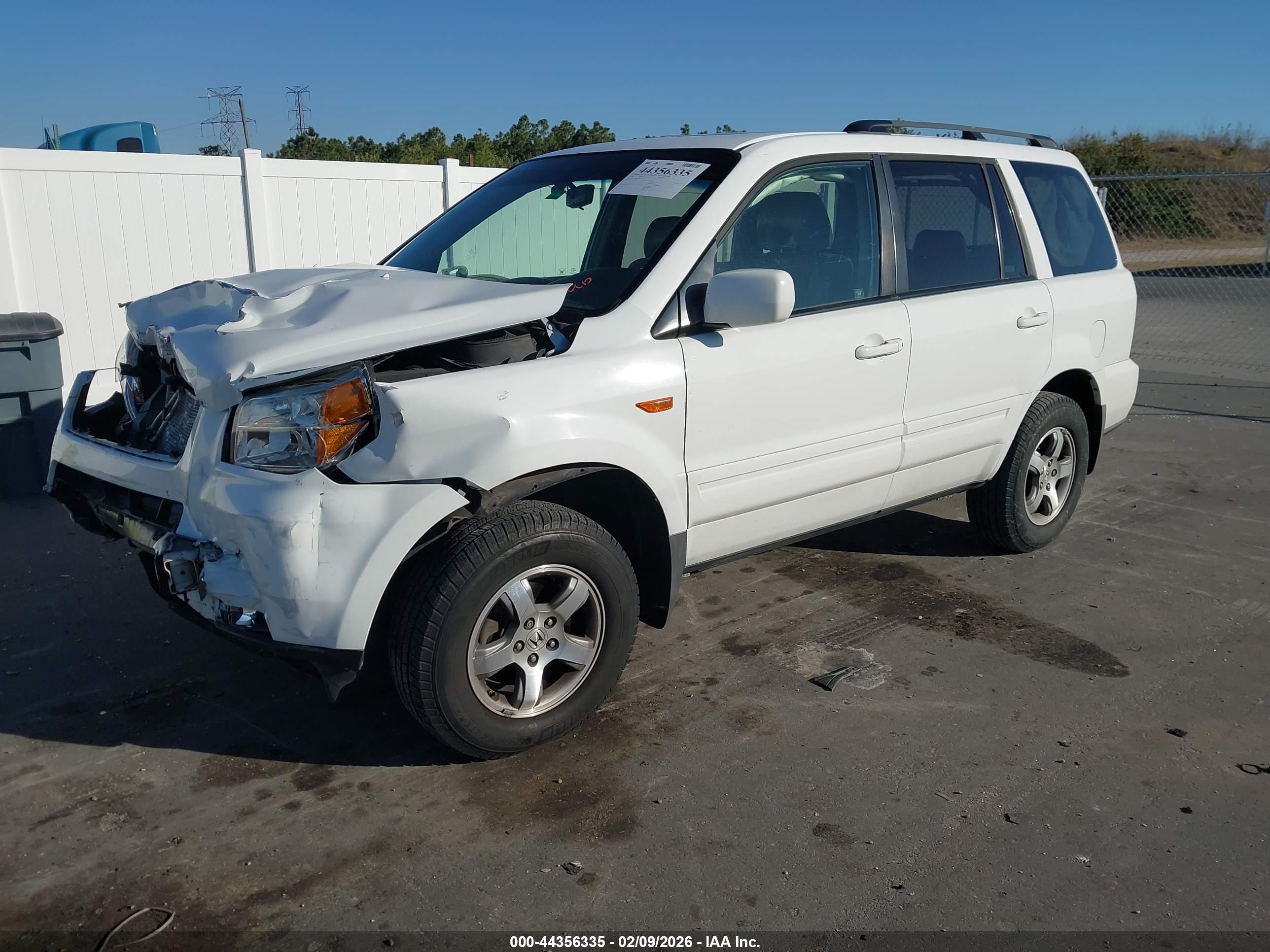 HONDA PILOT image 2