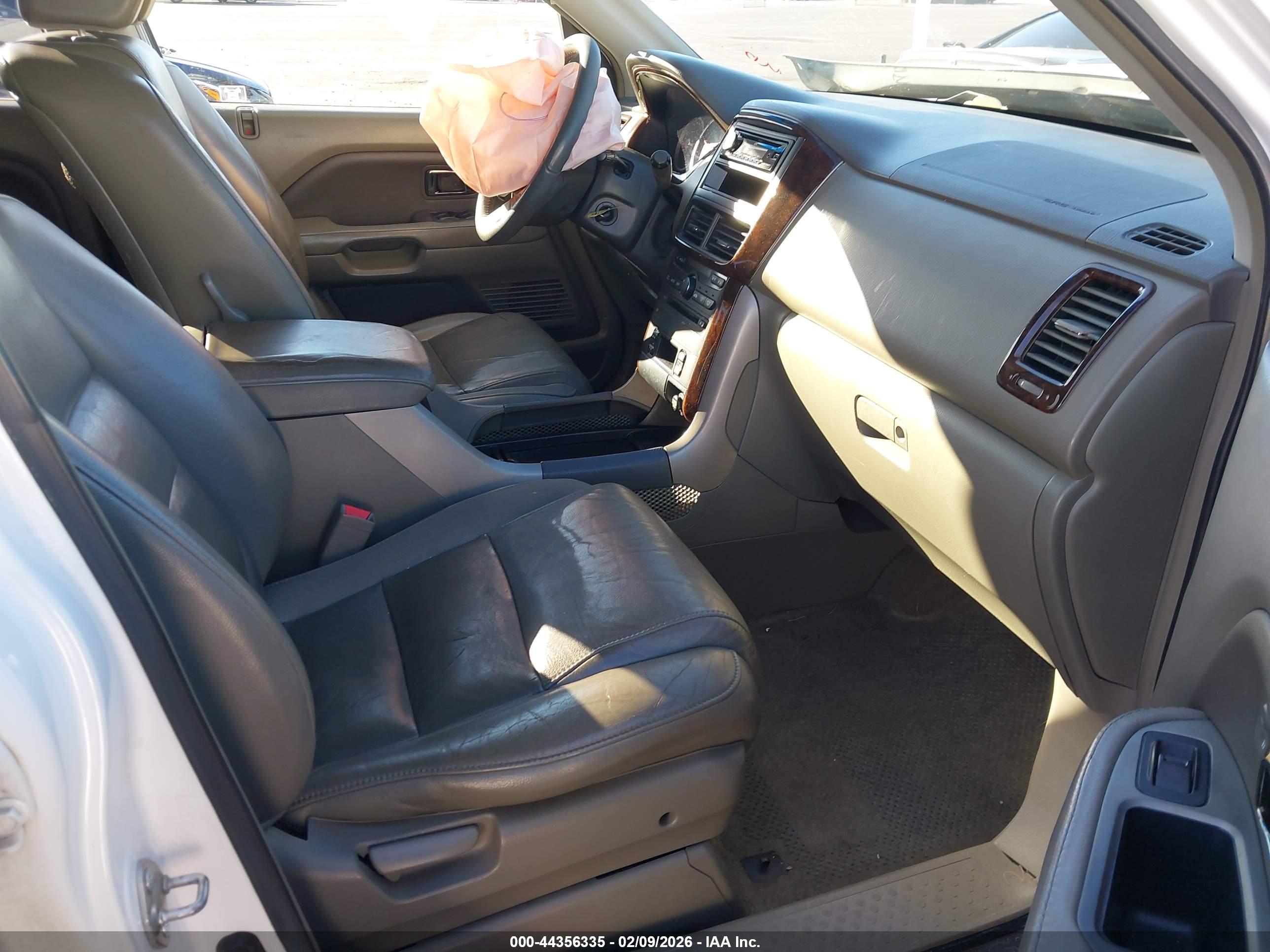 HONDA PILOT image 5