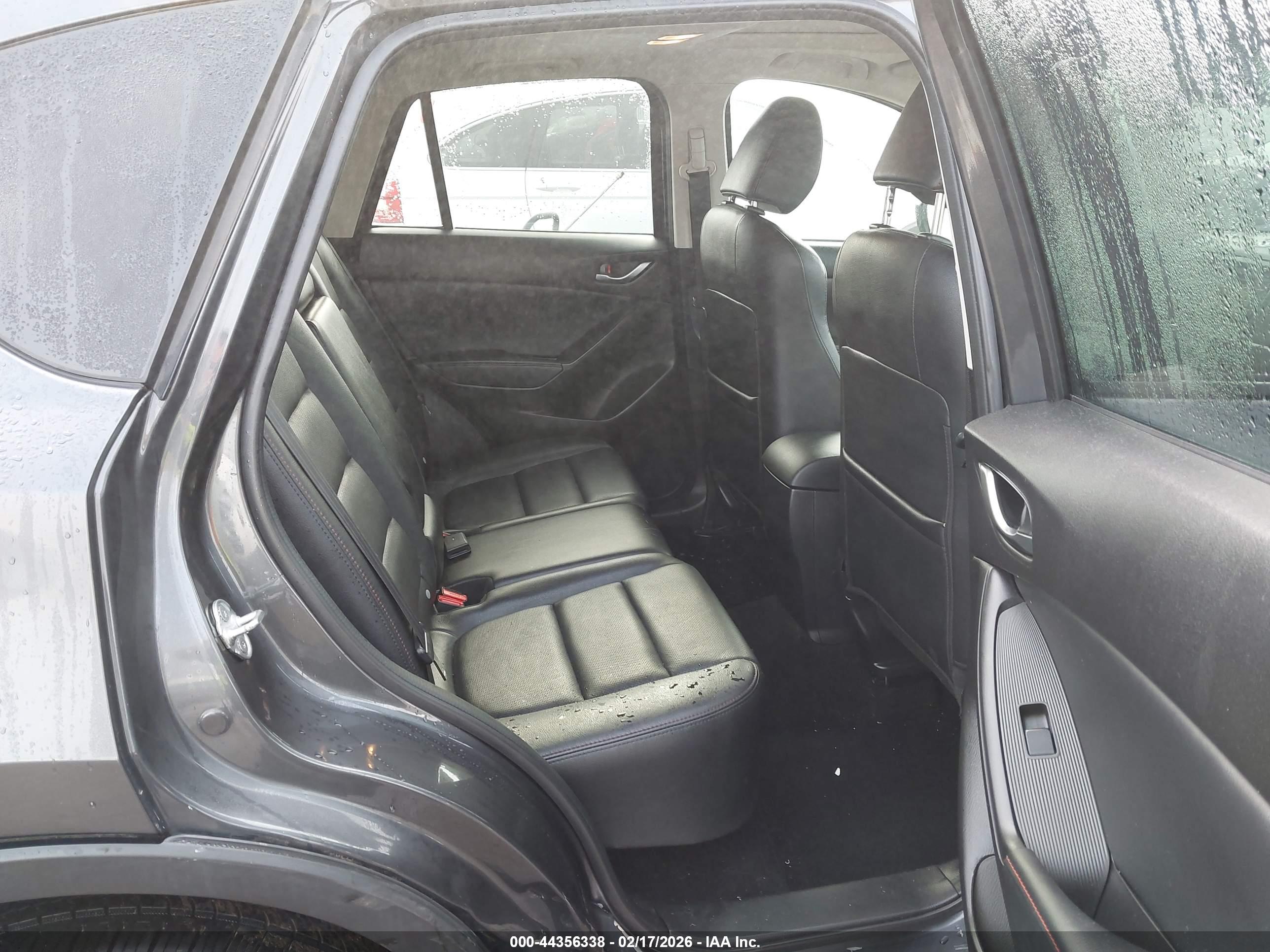 MAZDA CX-5 image 8