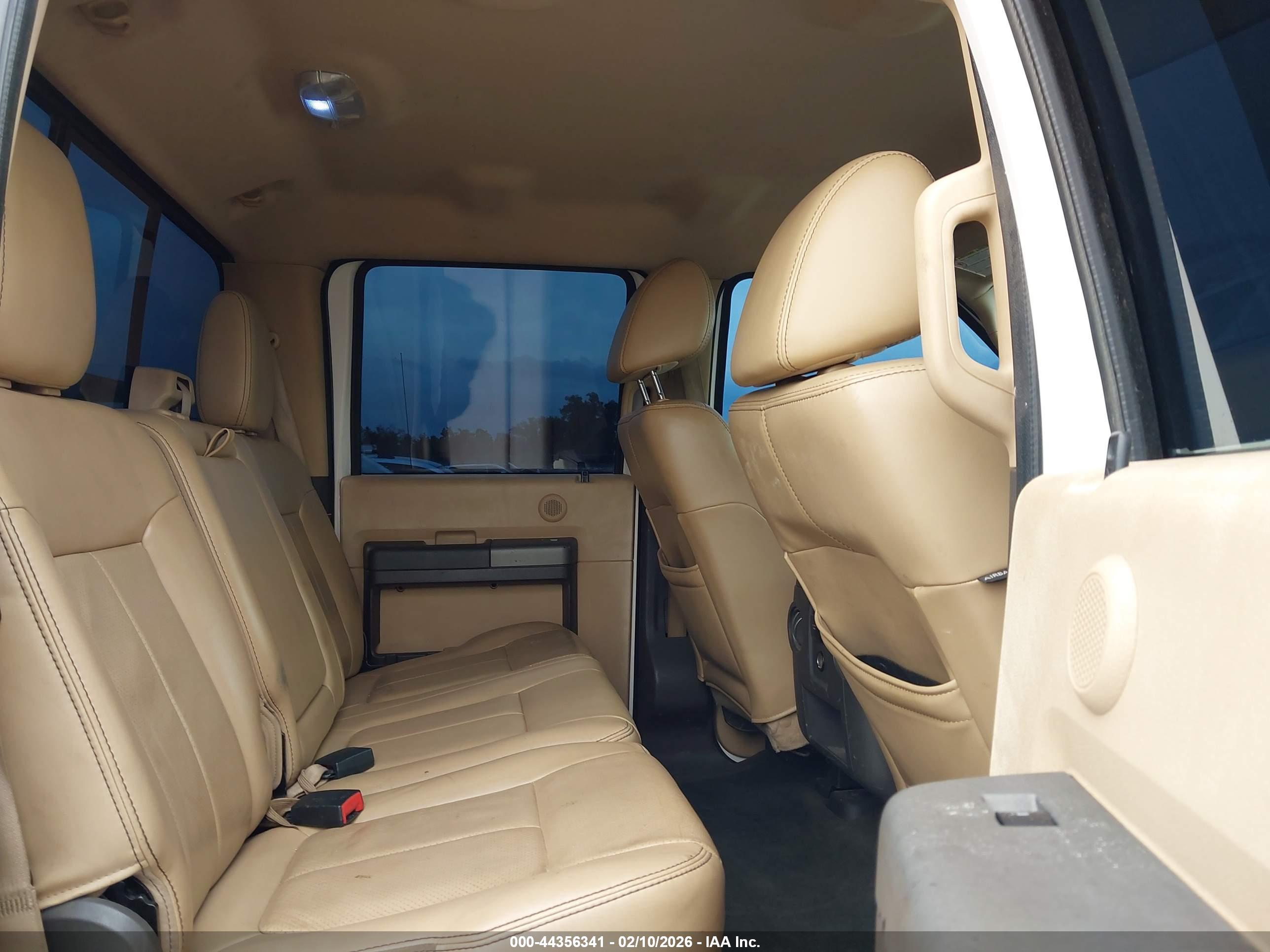 FORD F-350 image 8