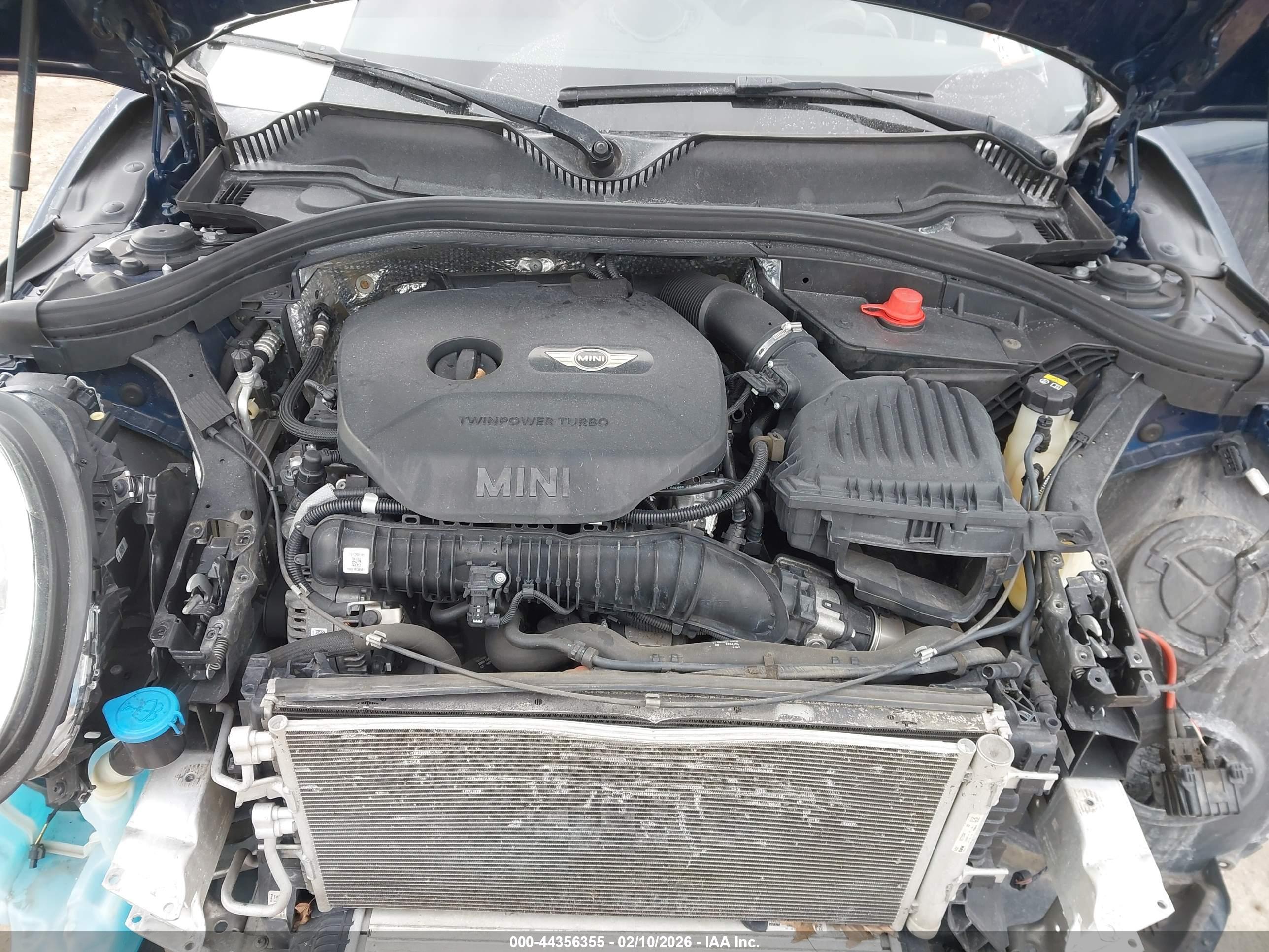 MINI CLUBMAN image 10