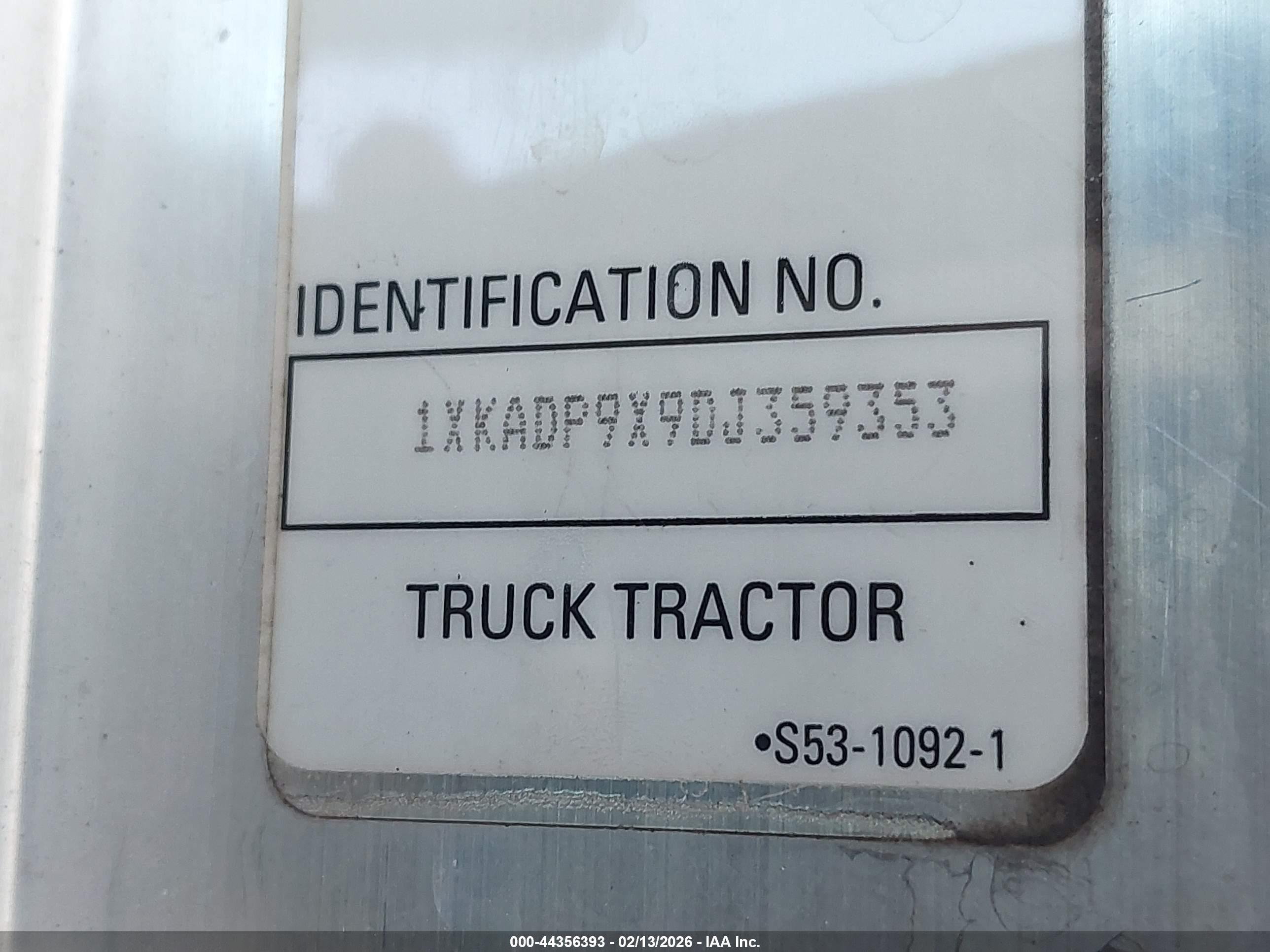 KENWORTH CONSTRUCTION image 9