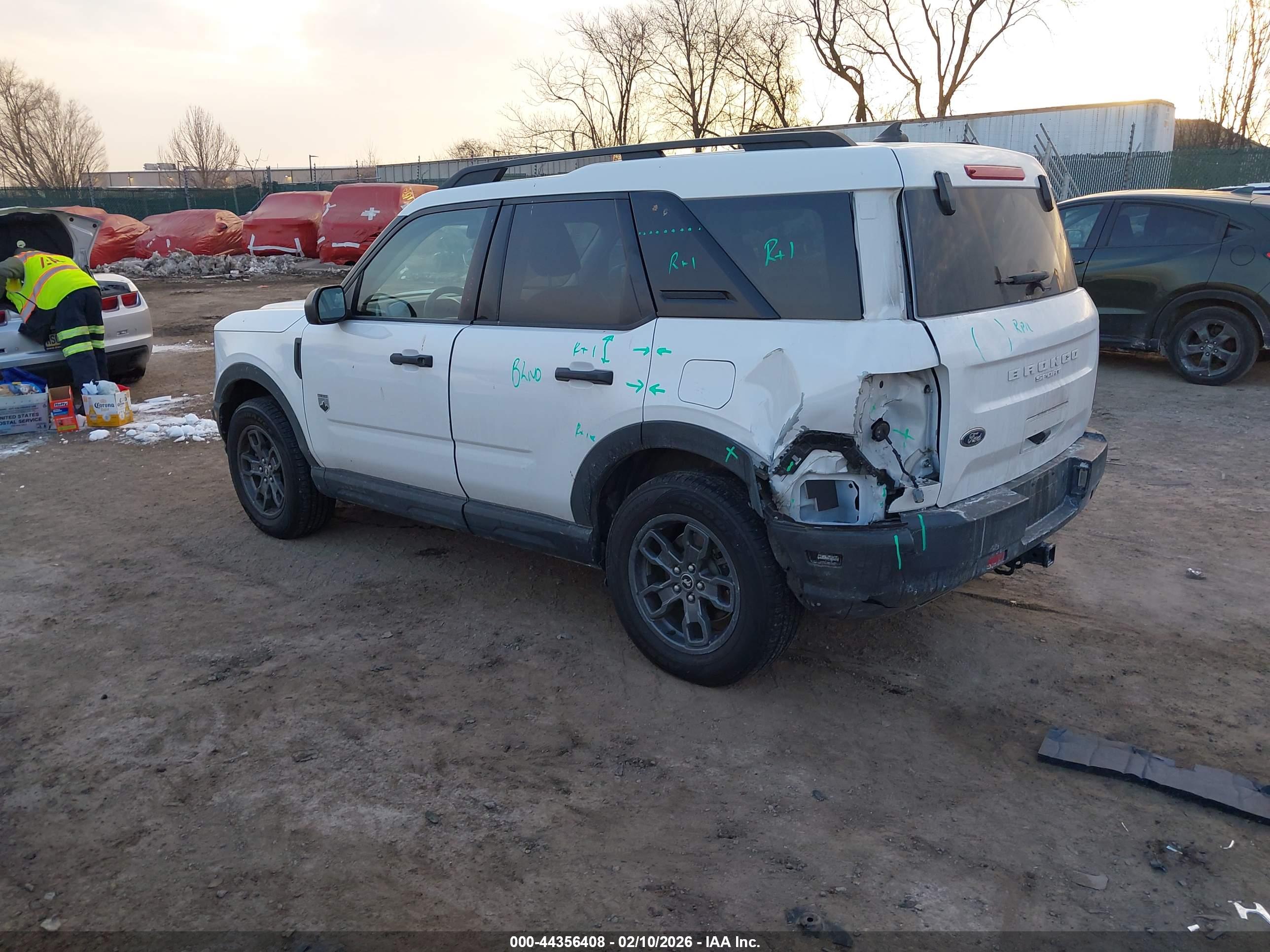 FORD BRONCO image 3
