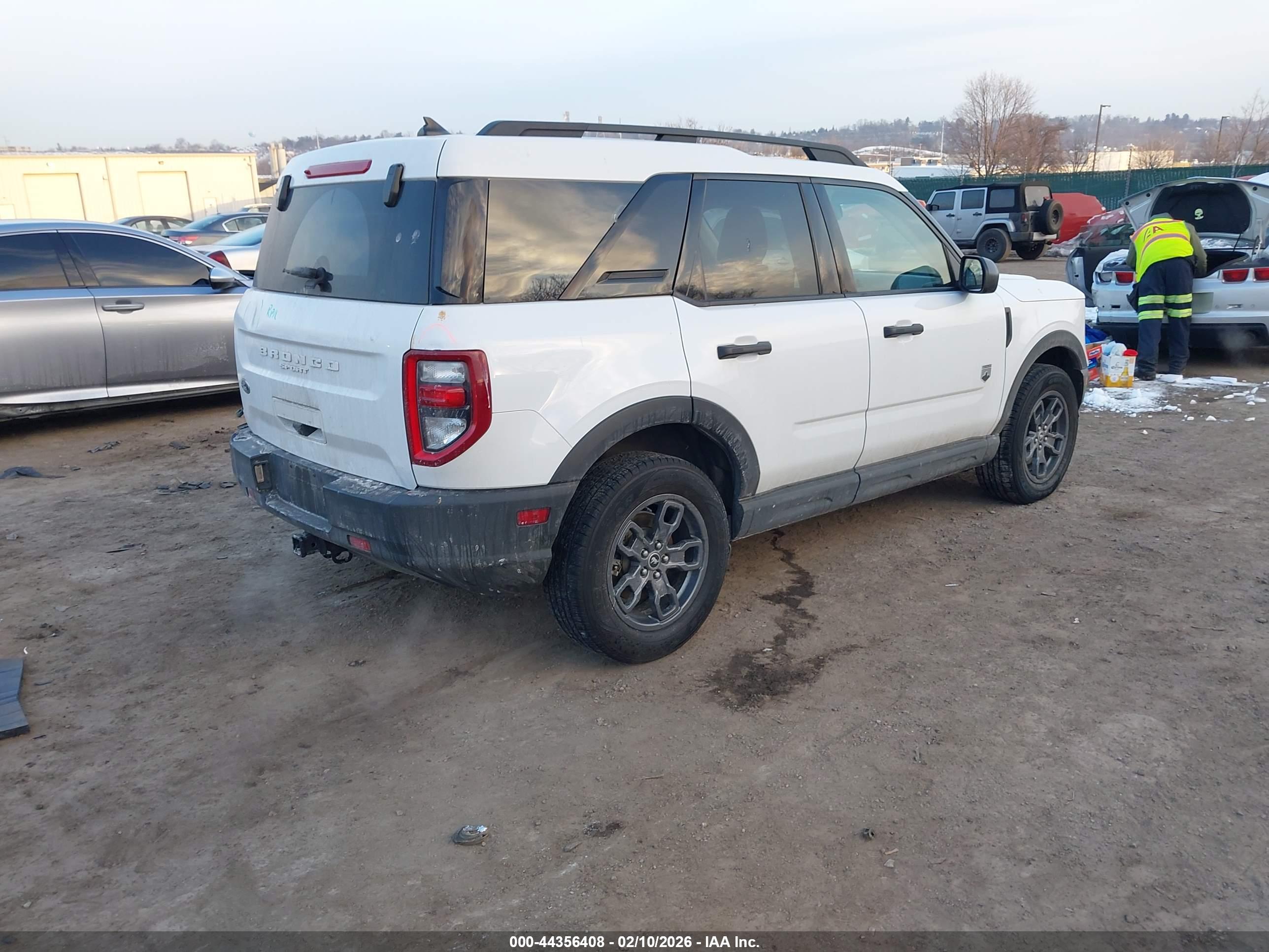 FORD BRONCO image 4
