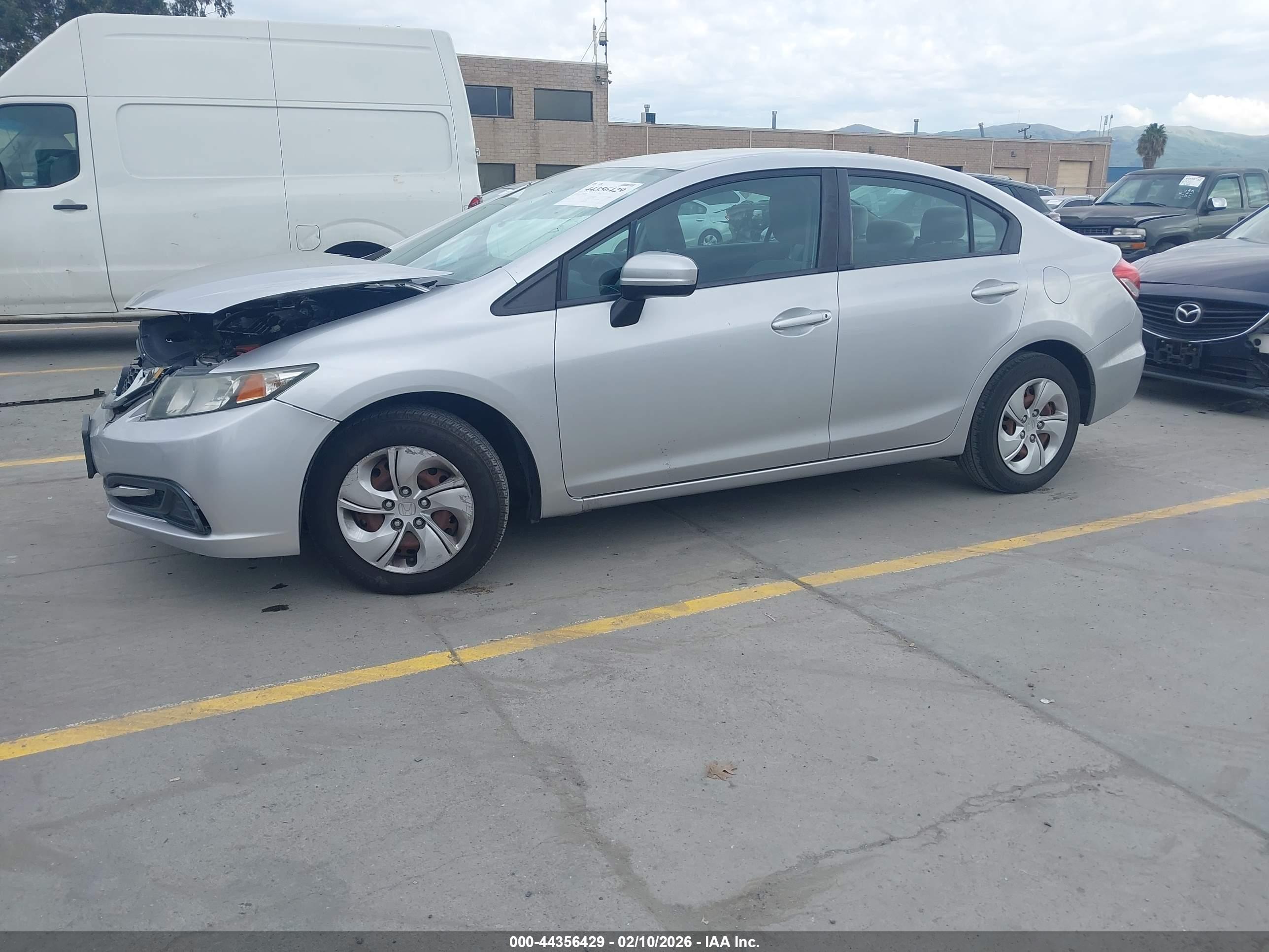 HONDA CIVIC image 2