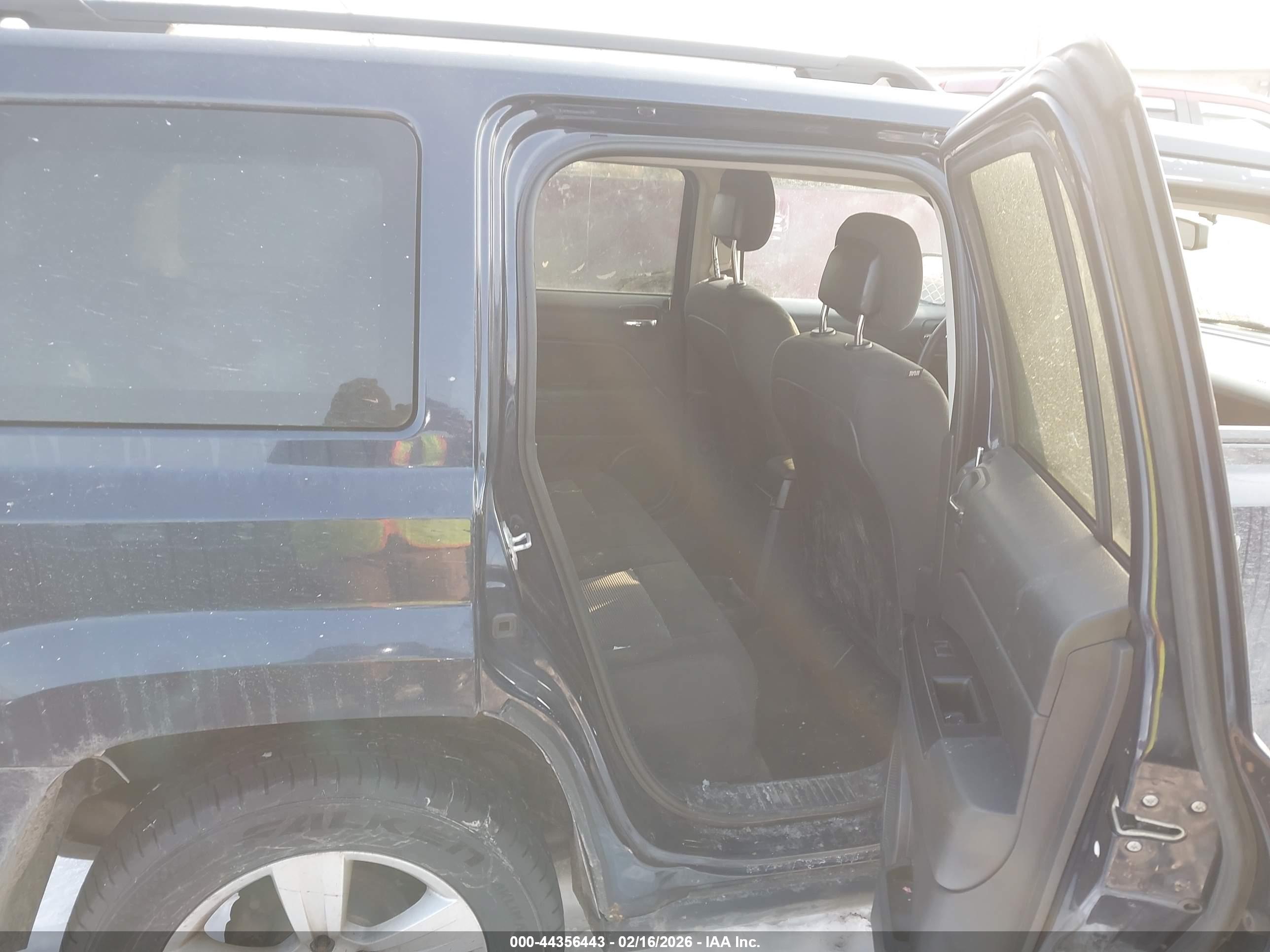 JEEP PATRIOT image 8