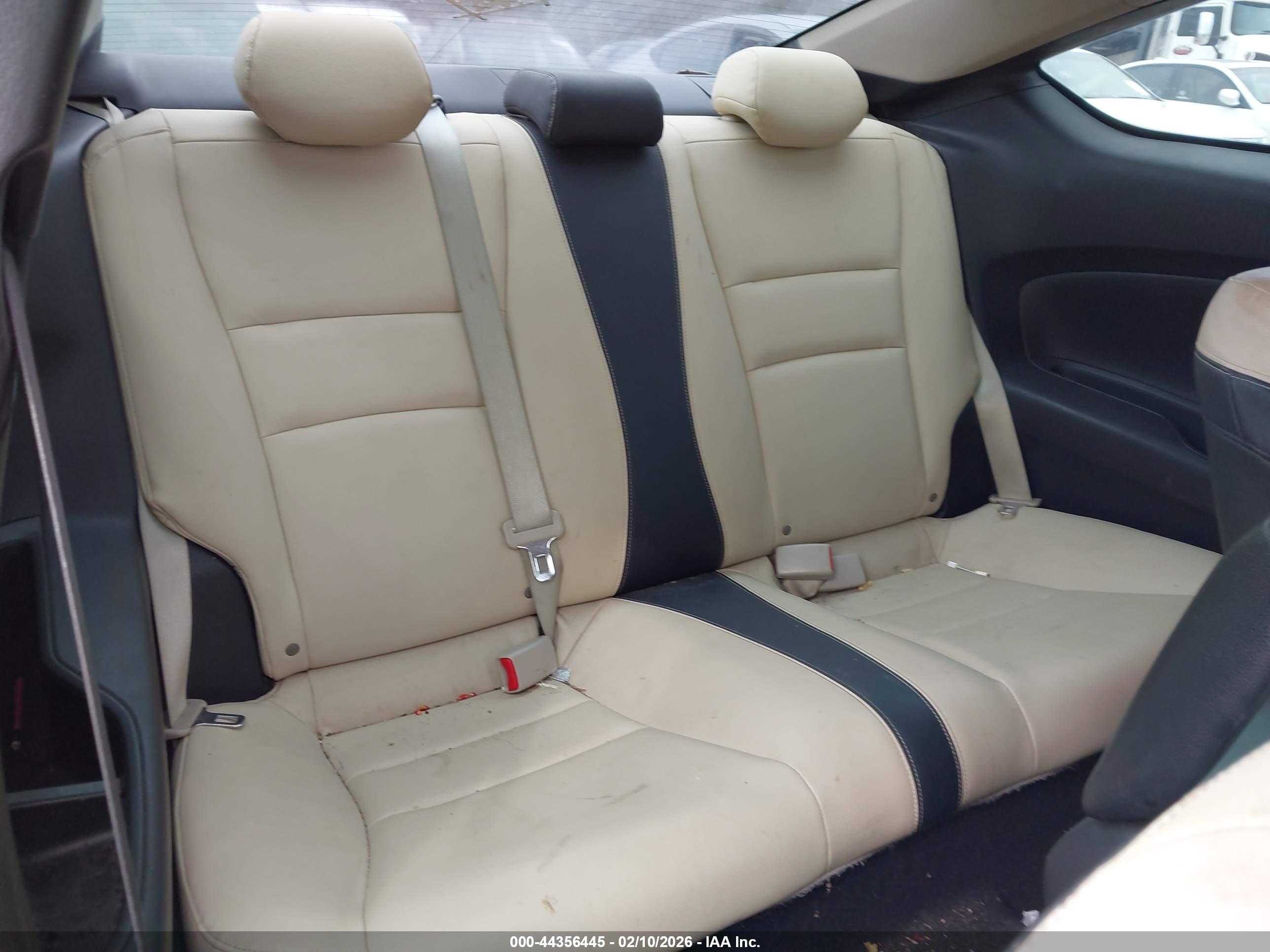 HONDA ACCORD image 8