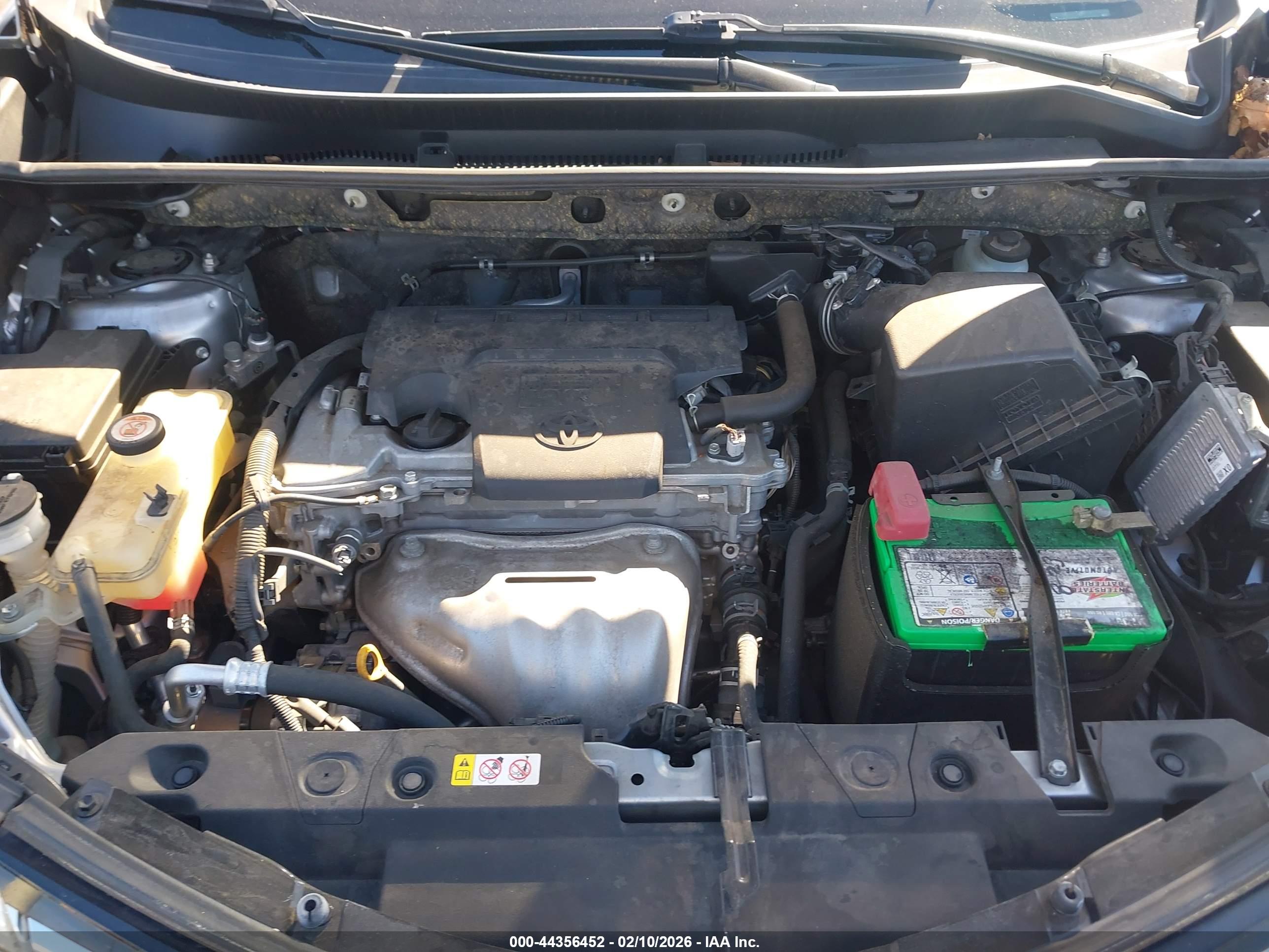 TOYOTA RAV4 image 10