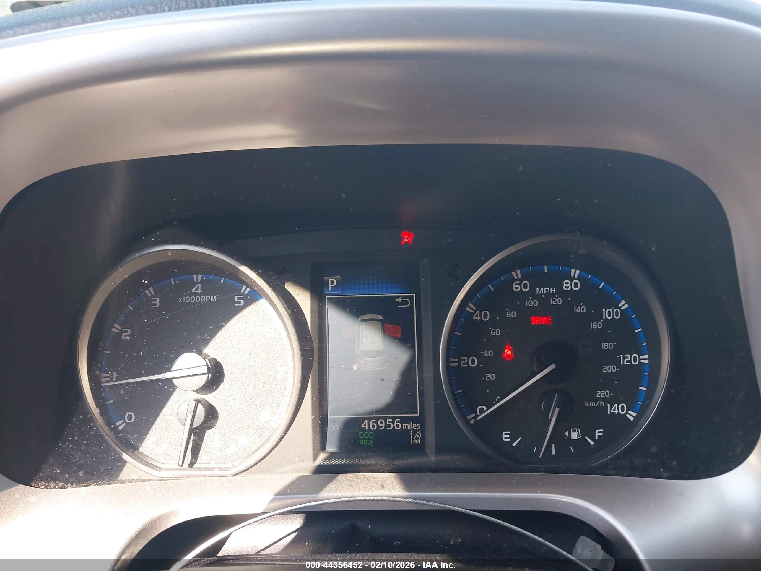 TOYOTA RAV4 image 7