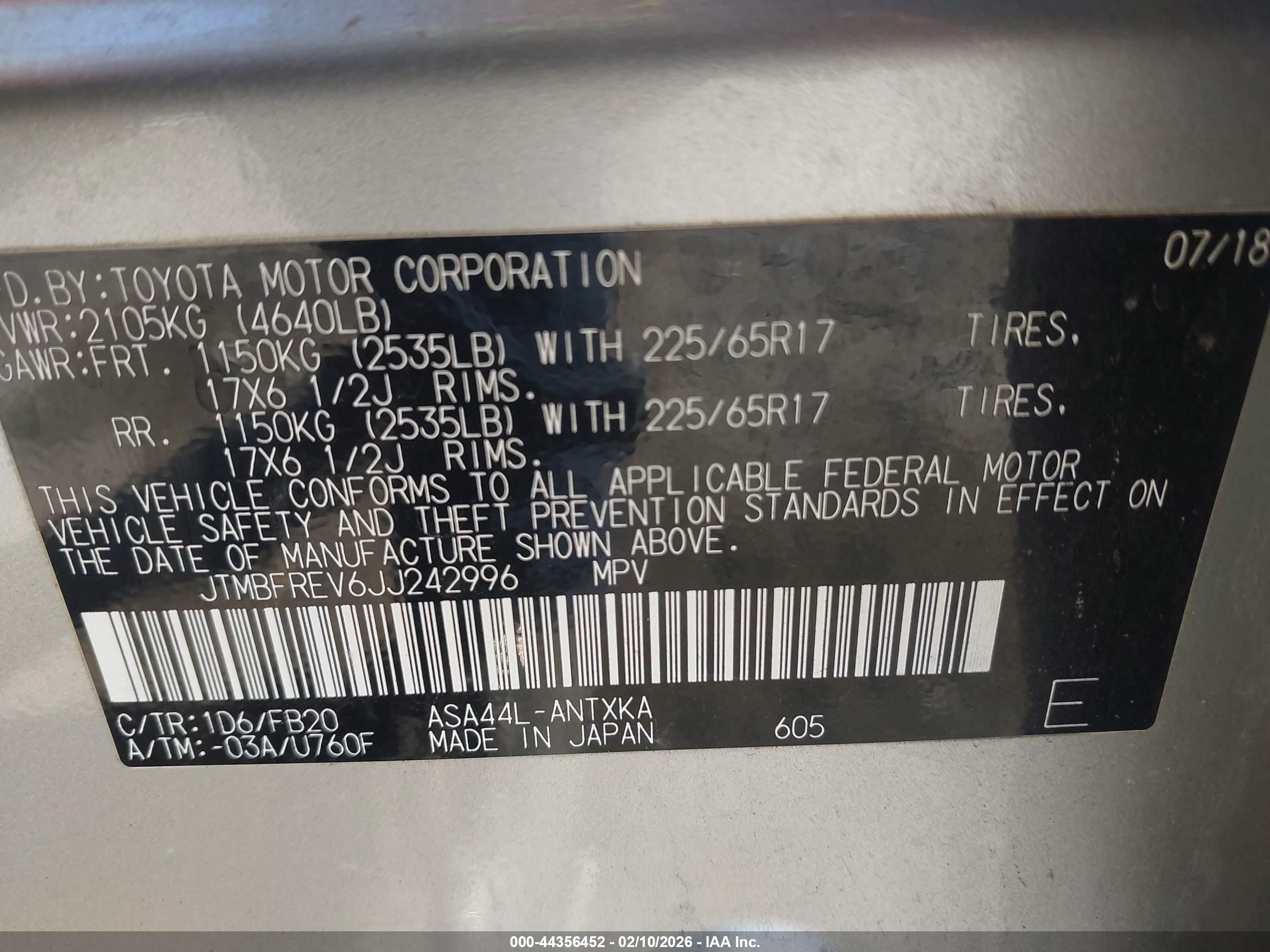 TOYOTA RAV4 image 9