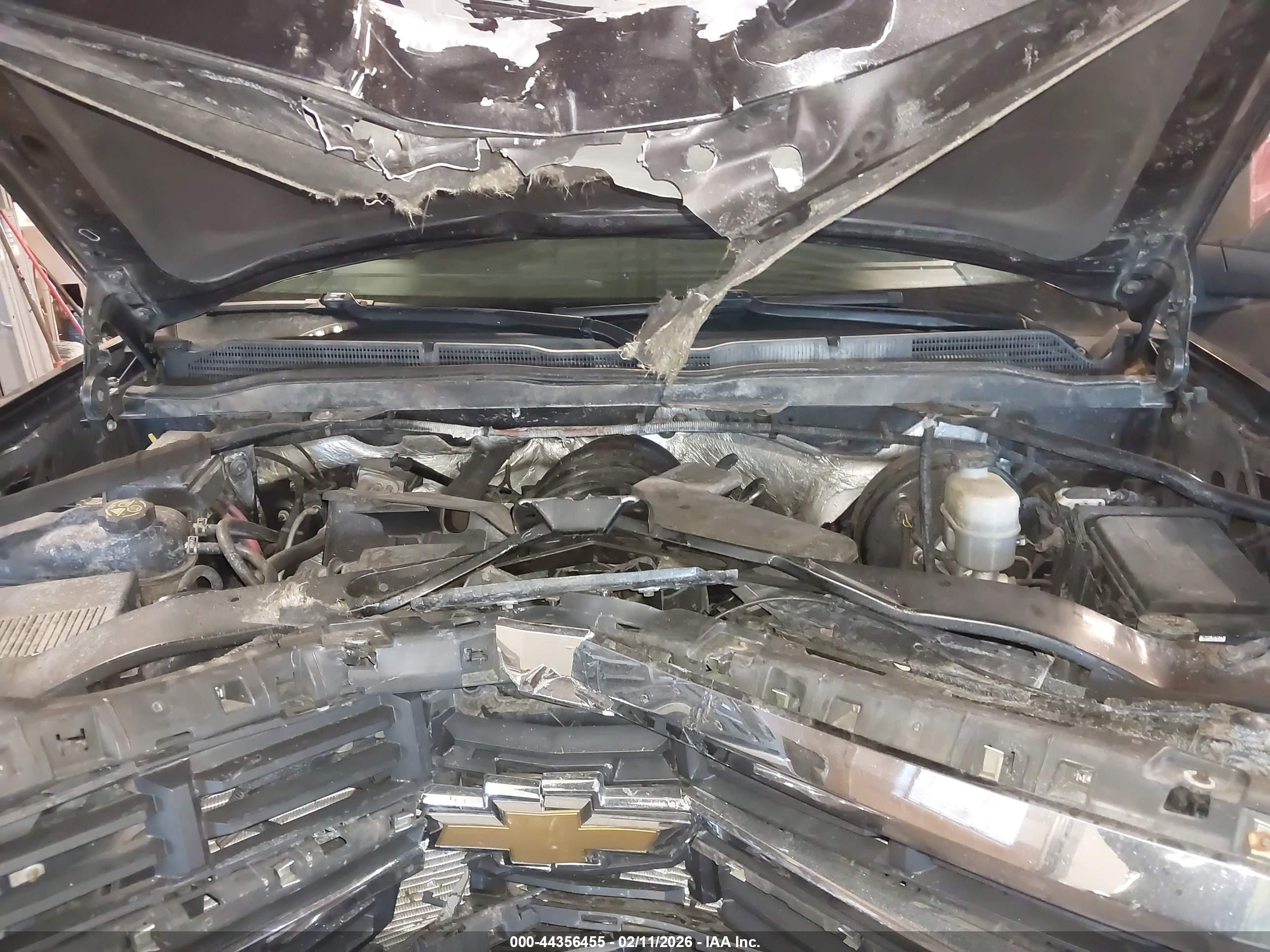 CHEVROLET SILVERADO image 10