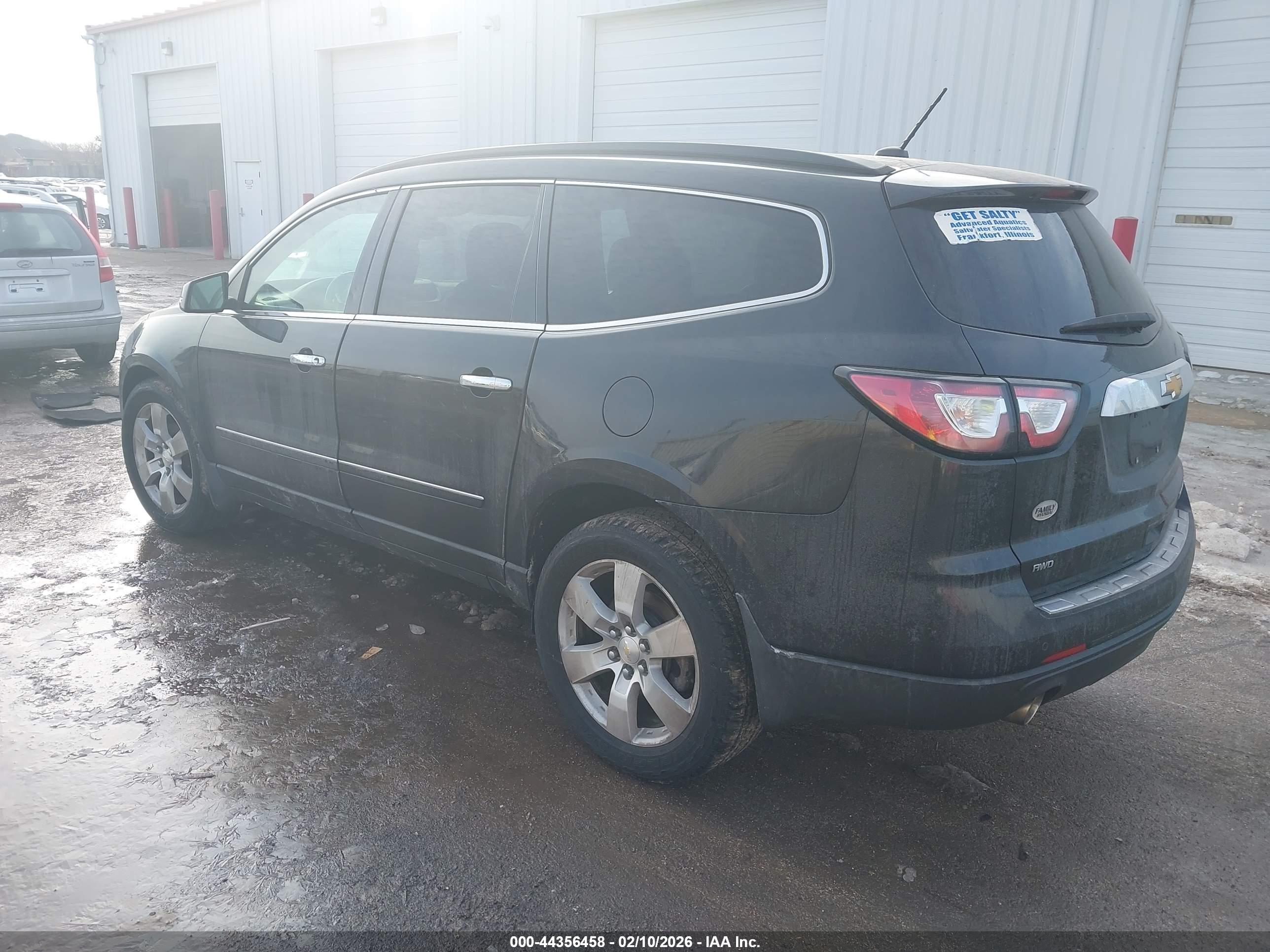 CHEVROLET TRAVERSE image 3