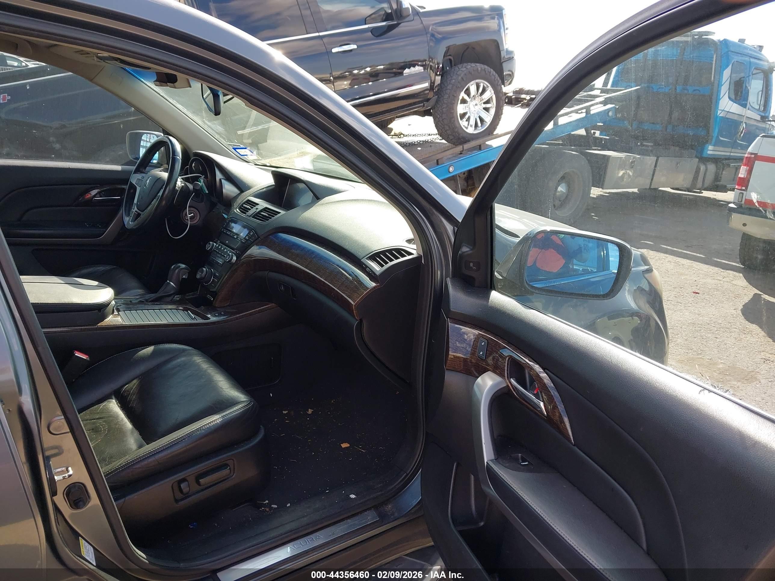 ACURA MDX image 5