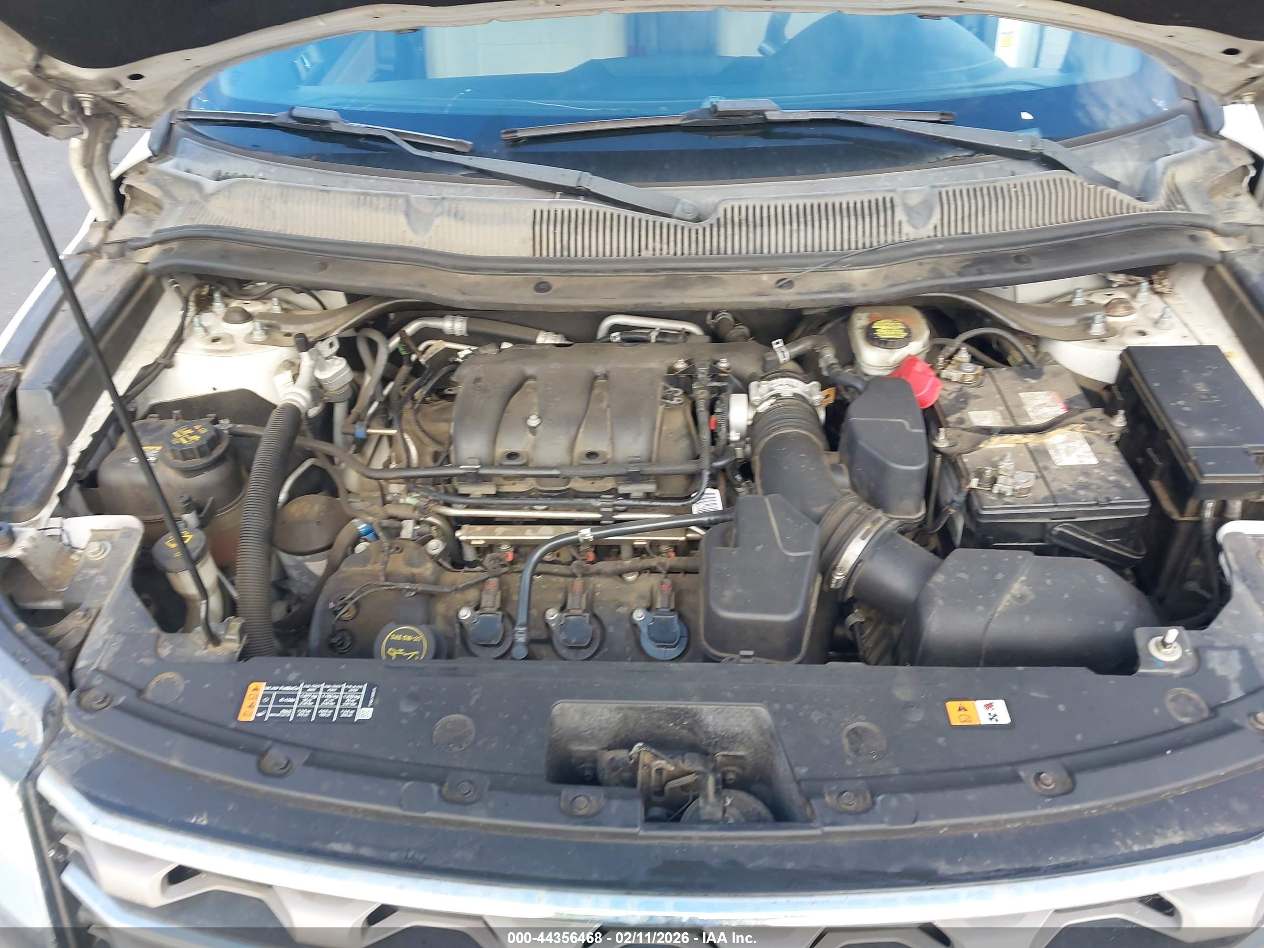 FORD EXPLORER image 10
