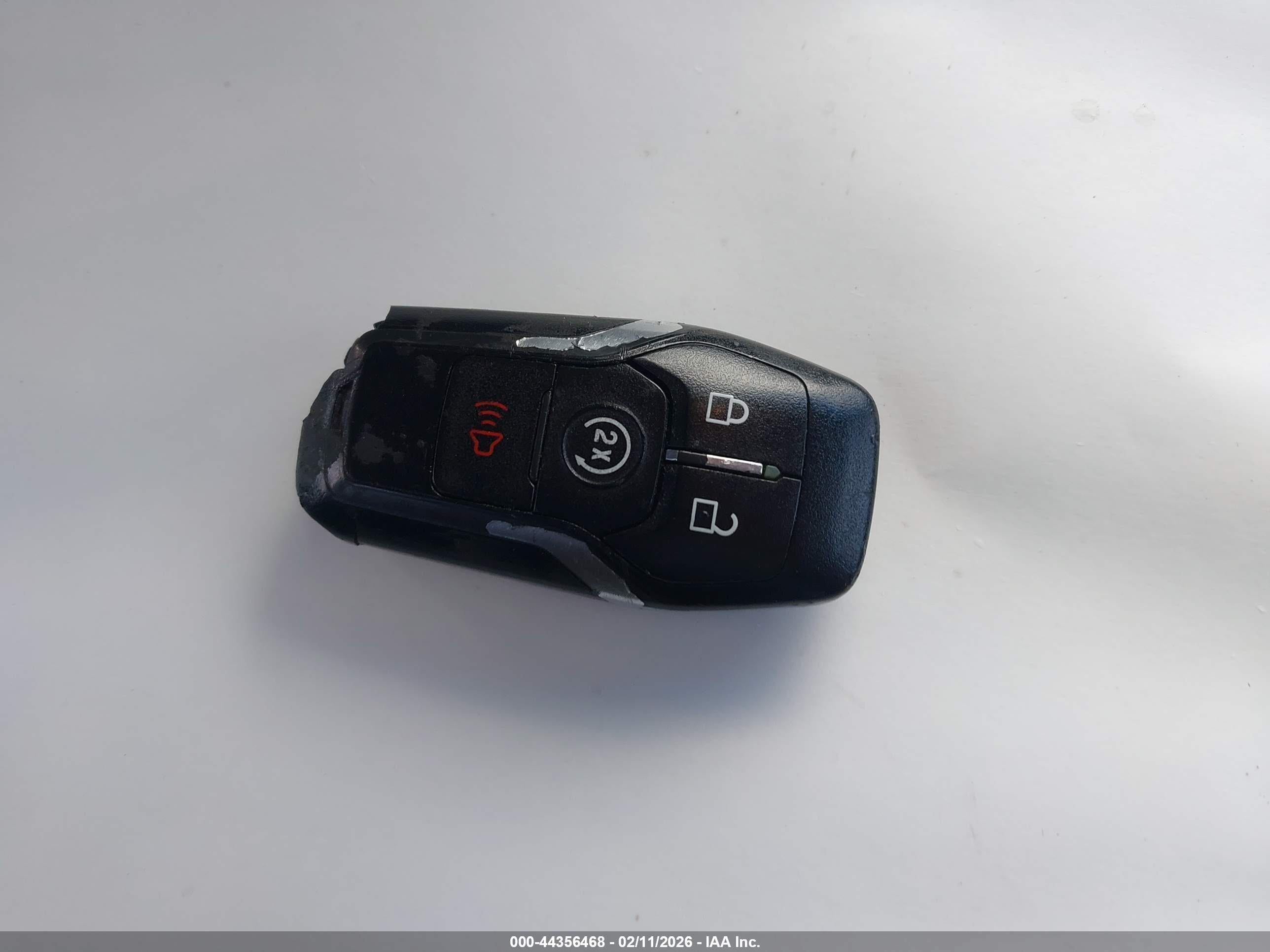 FORD EXPLORER image 11