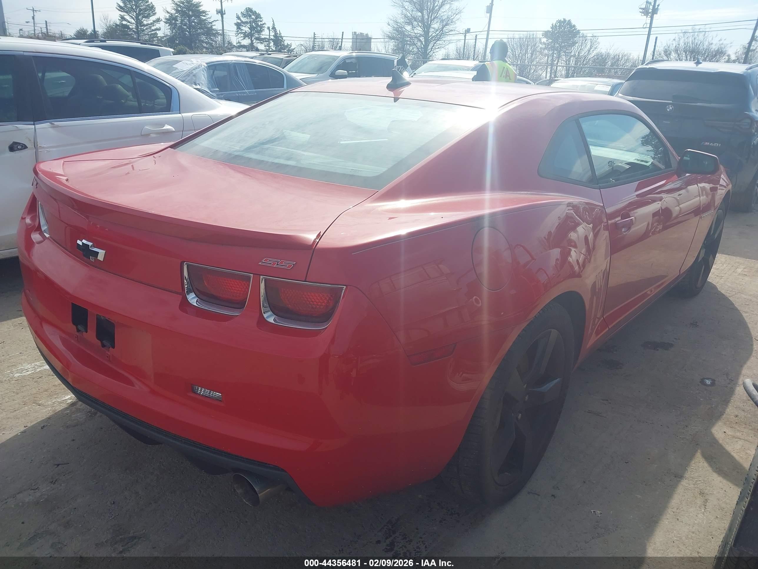 CHEVROLET CAMARO image 4