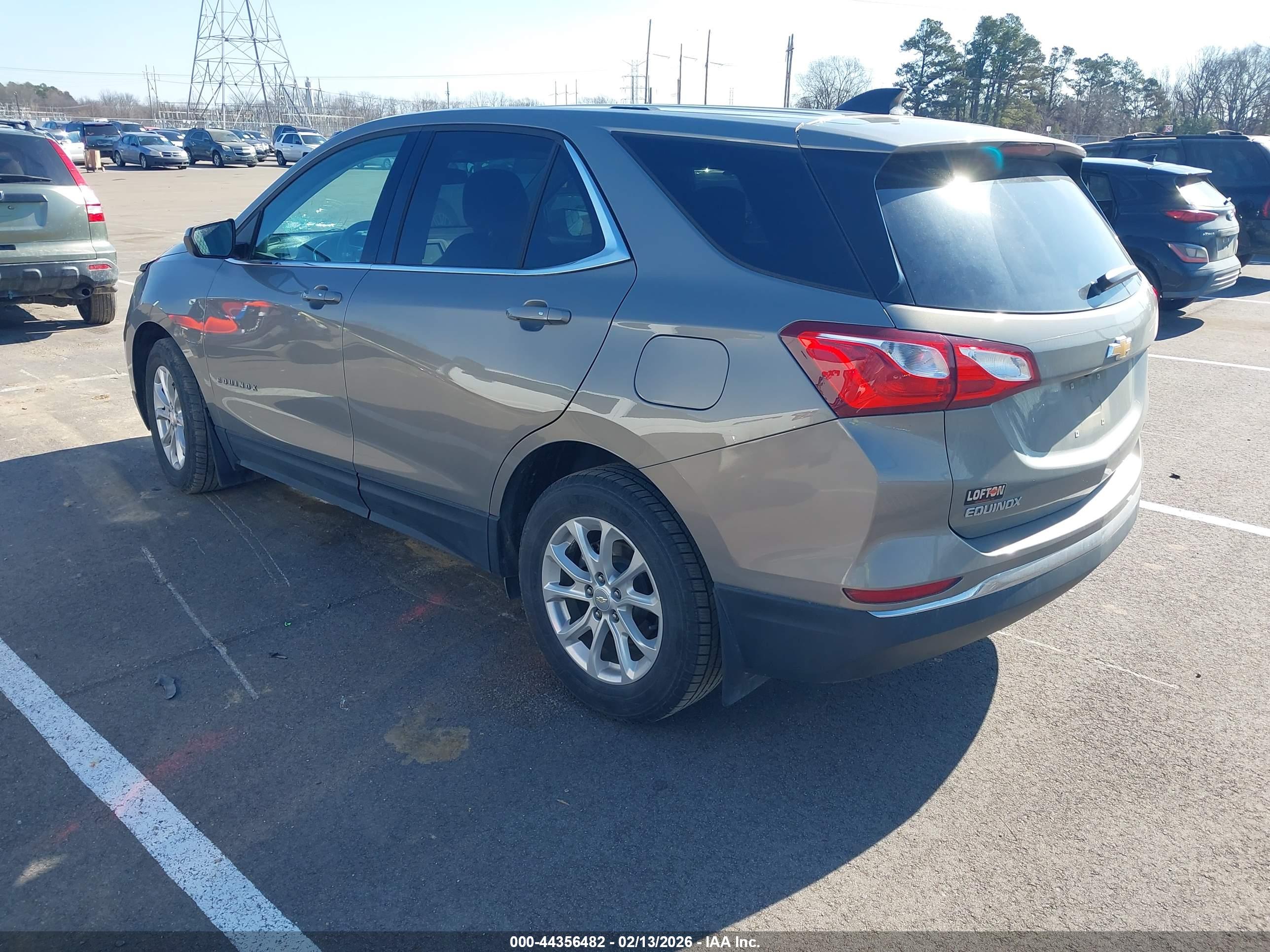 CHEVROLET EQUINOX image 3
