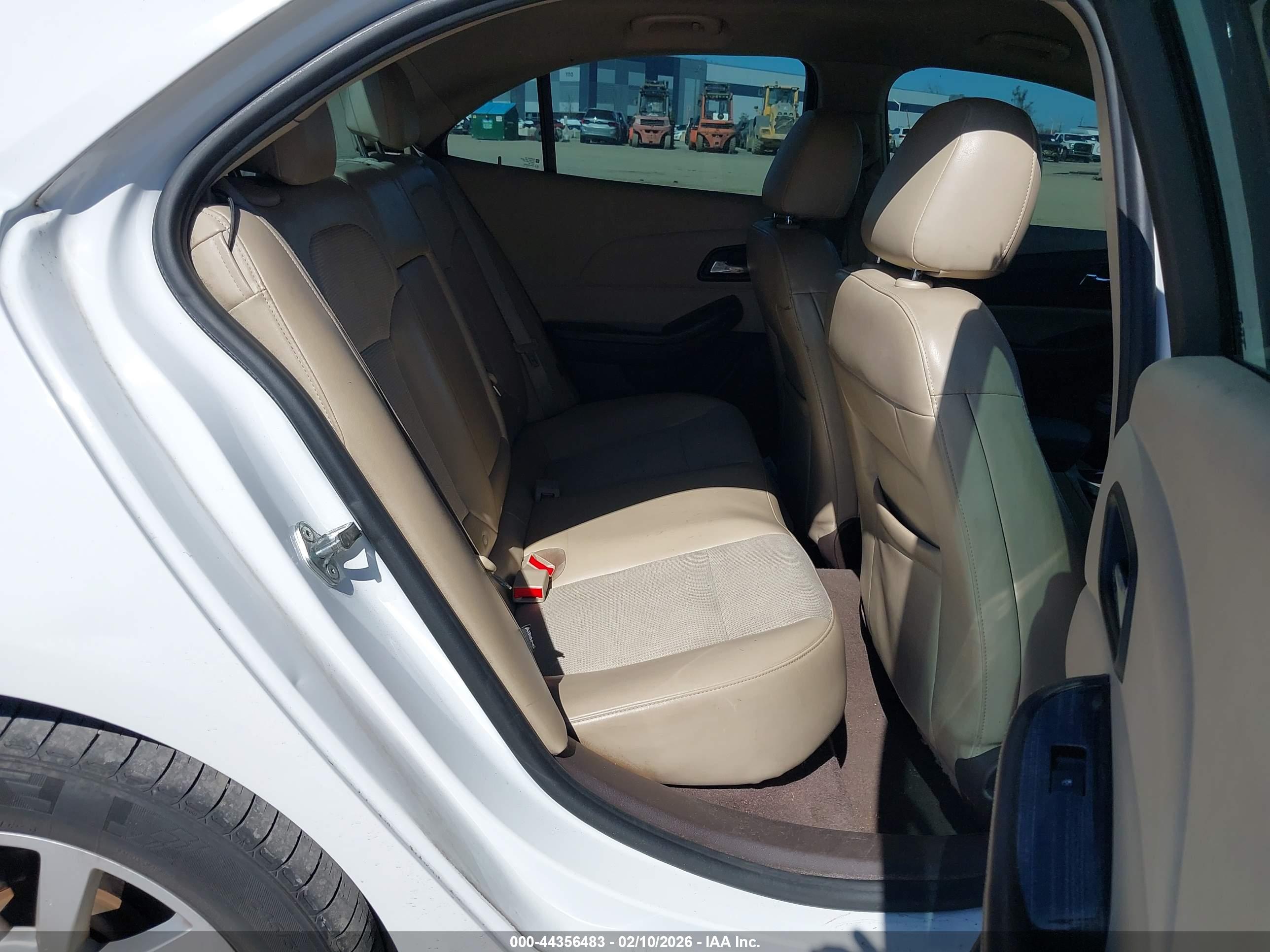 CHEVROLET MALIBU image 8