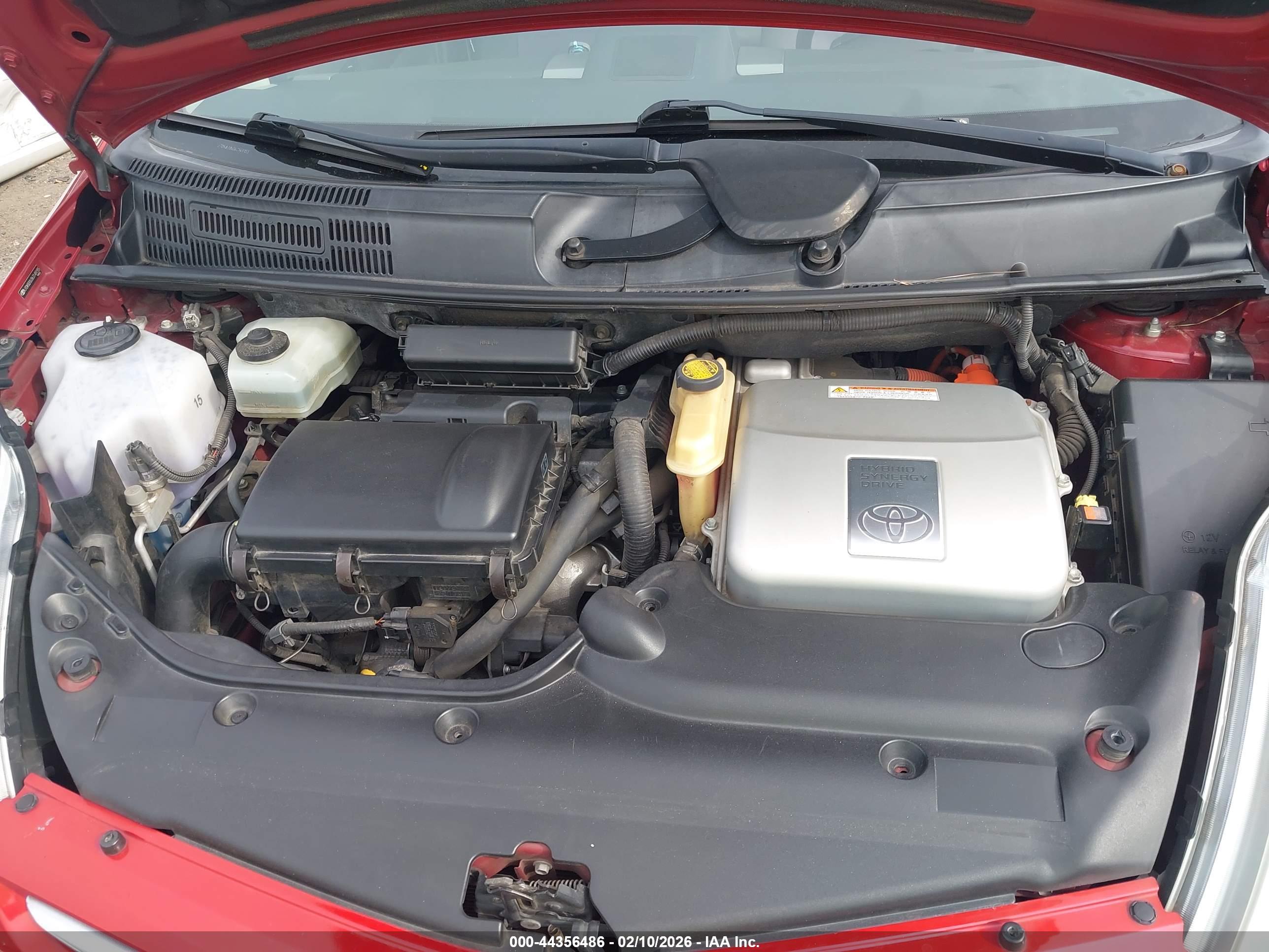 TOYOTA PRIUS image 10