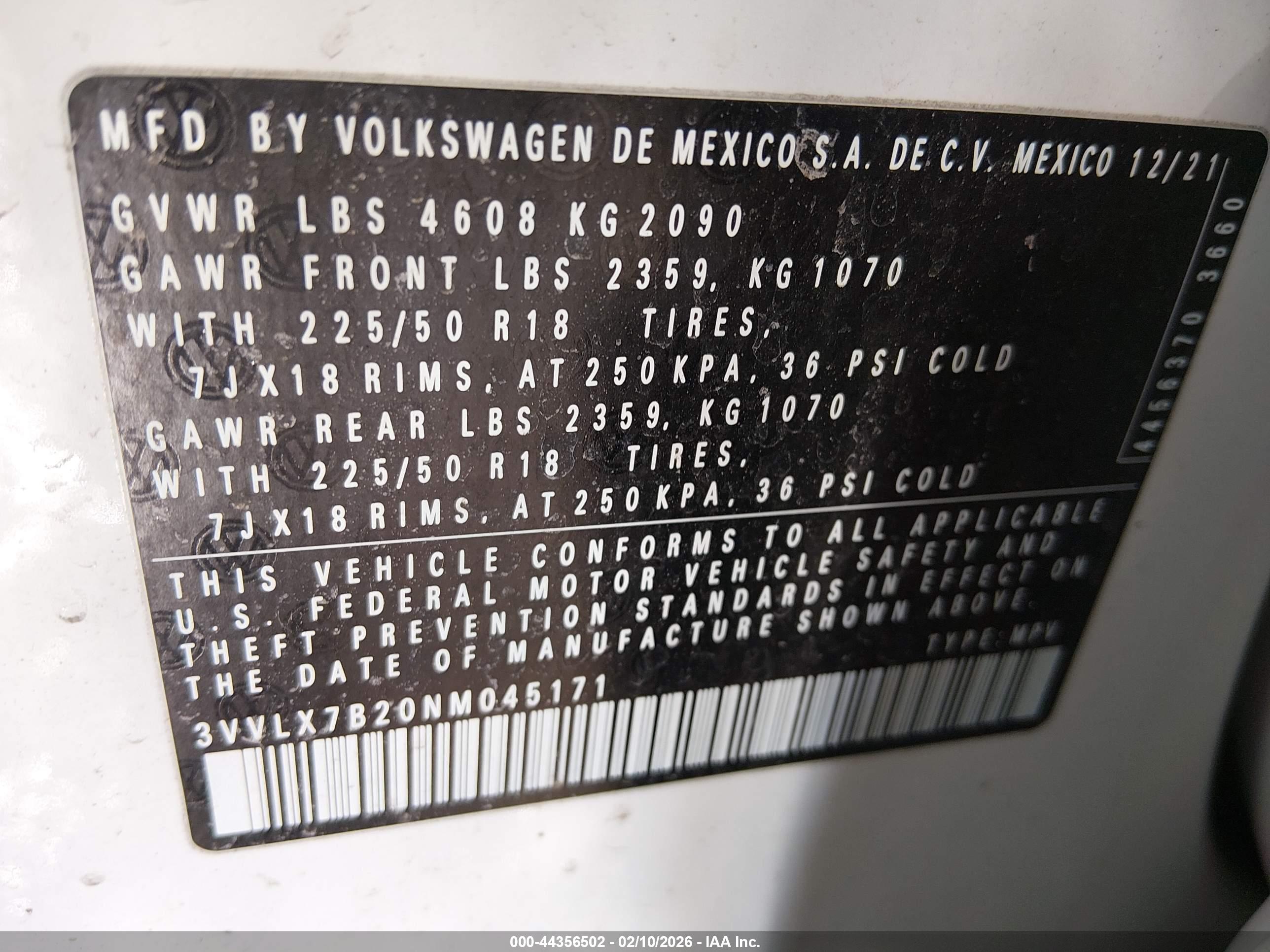 VOLKSWAGEN TAOS image 9